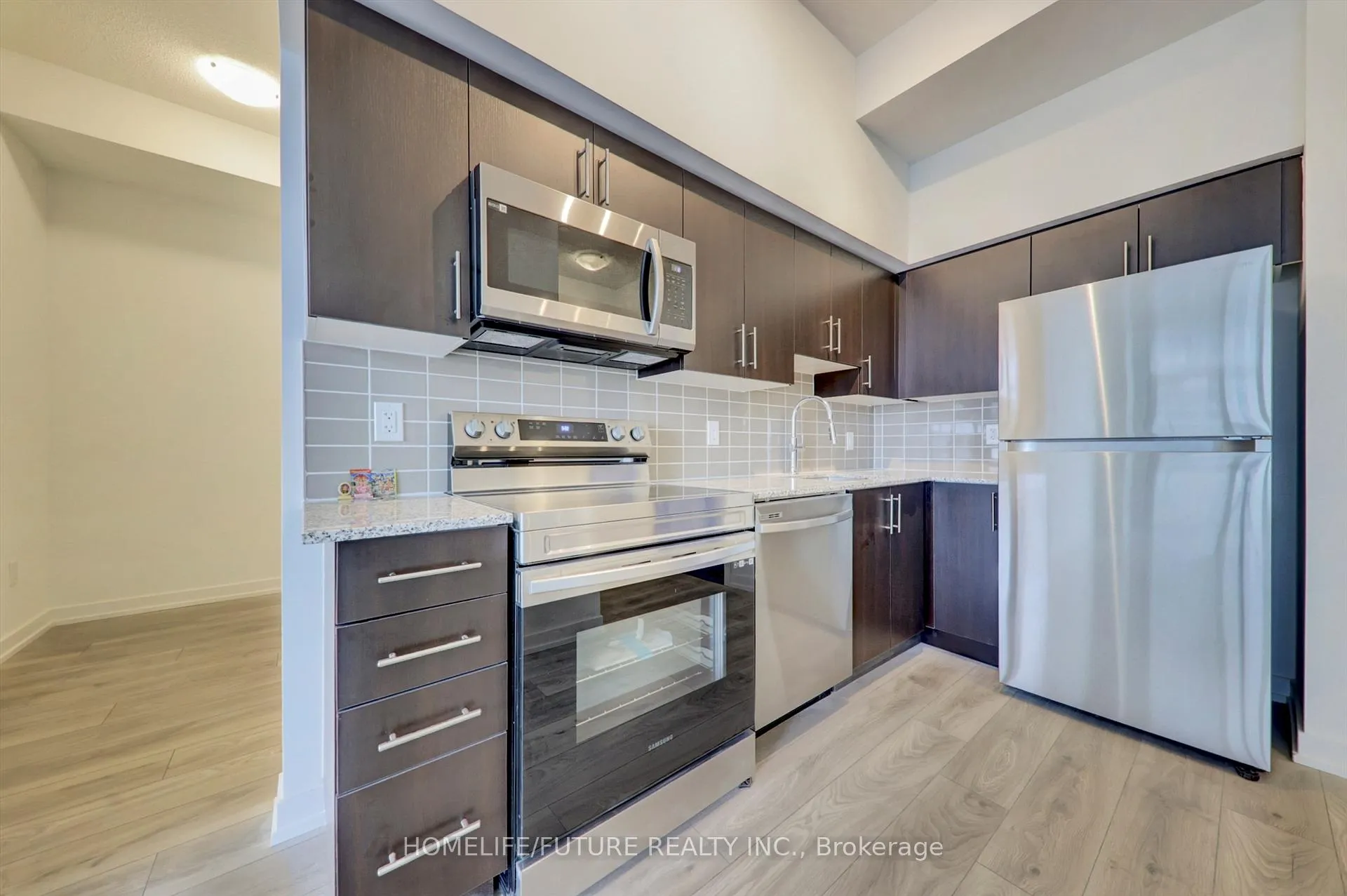 Photo 10 of Unit 705, 1455 Celebration Drive, Pickering, Bay Ridges — HOMEH