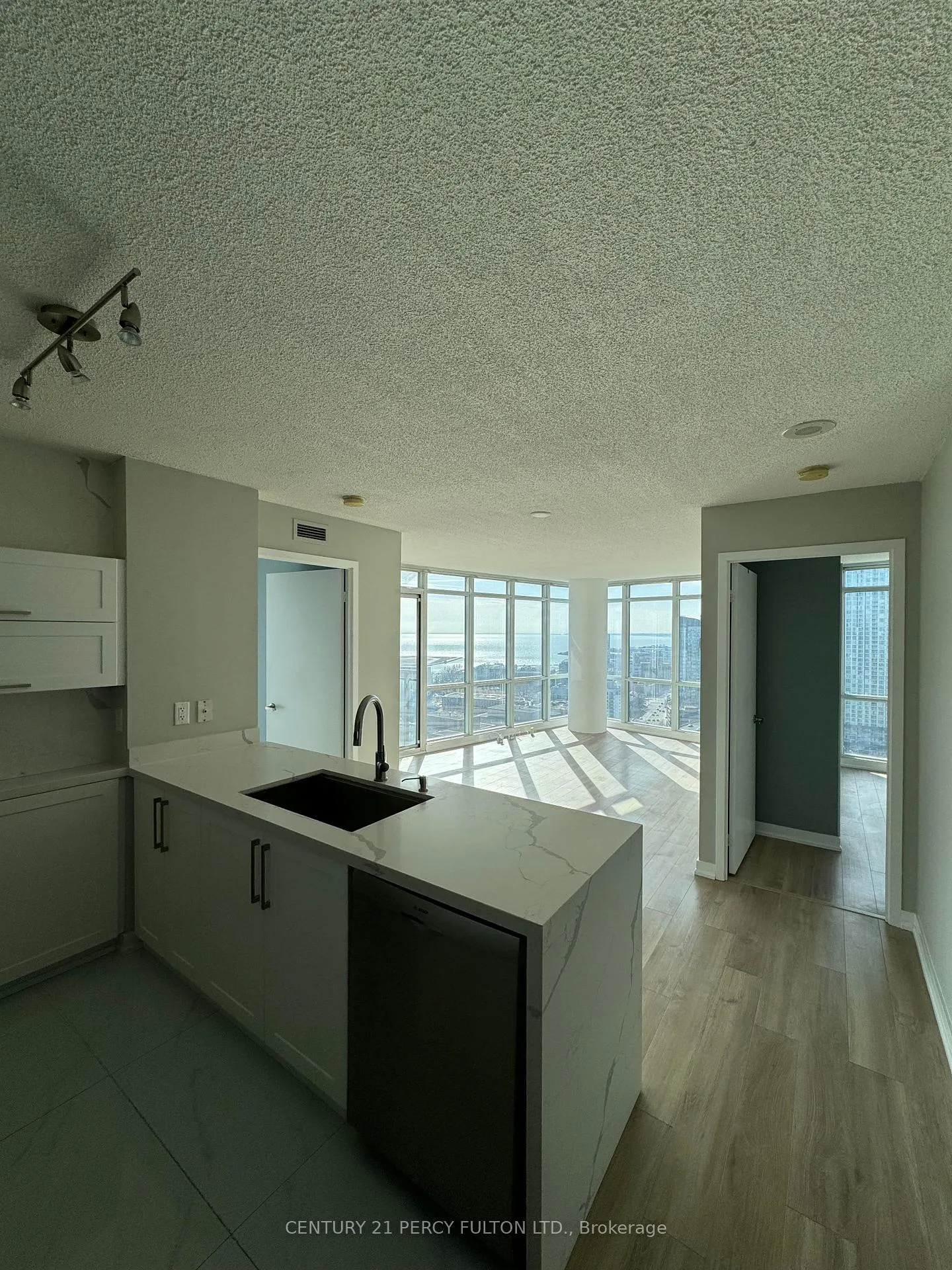Front of Unit 3115, 11 Brunel Court