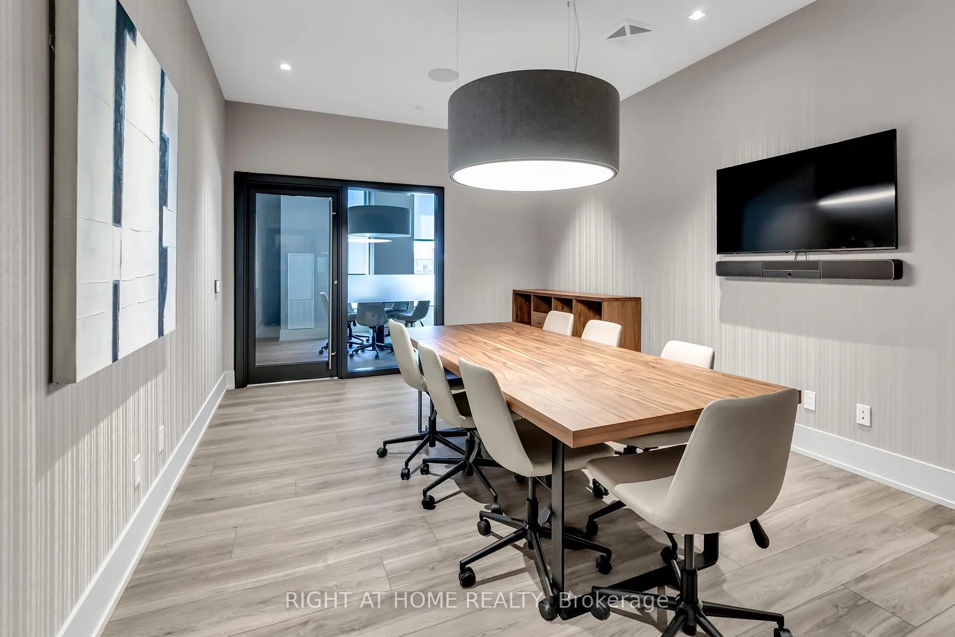 Photo 20 of Unit 2501, 286 Main Street, Toronto, East End-Danforth — HOMEH