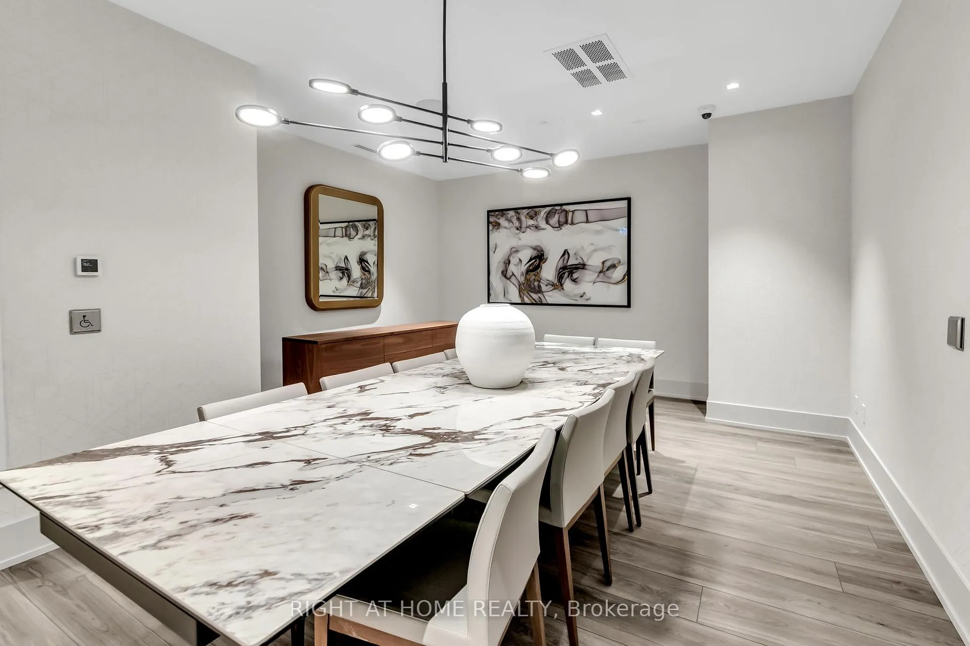 Photo 21 of Unit 2501, 286 Main Street, Toronto, East End-Danforth — HOMEH