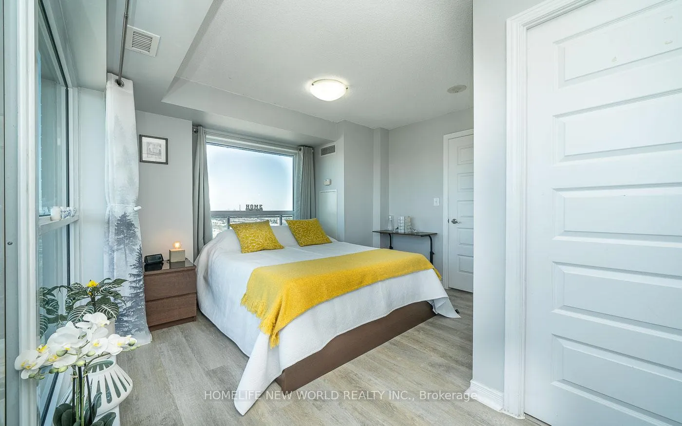 Photo 17 of Unit 1910, 215 Queen Street E, Brampton, Queen Street Corridor — HOMEH