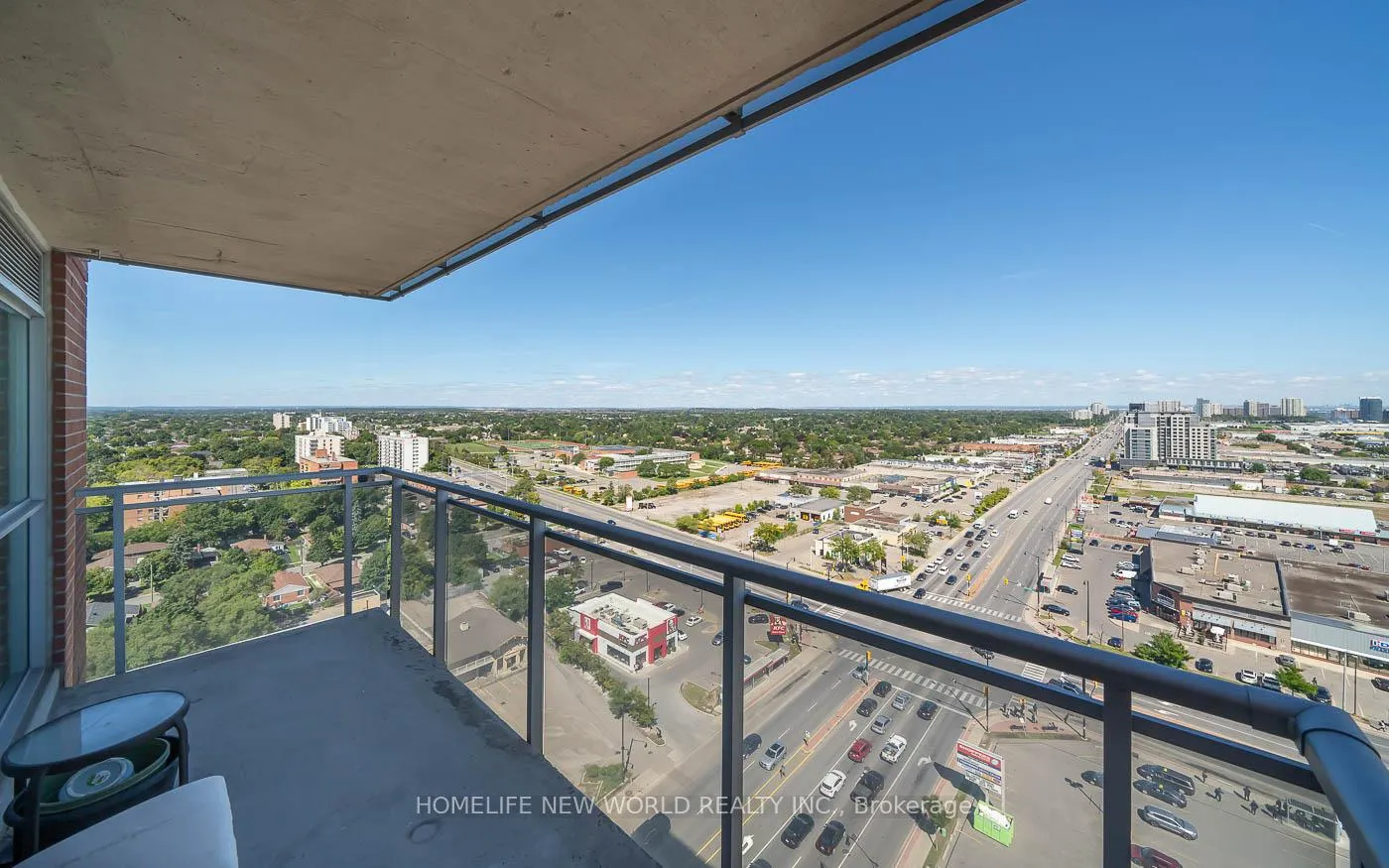 Photo 24 of Unit 1910, 215 Queen Street E, Brampton, Queen Street Corridor — HOMEH