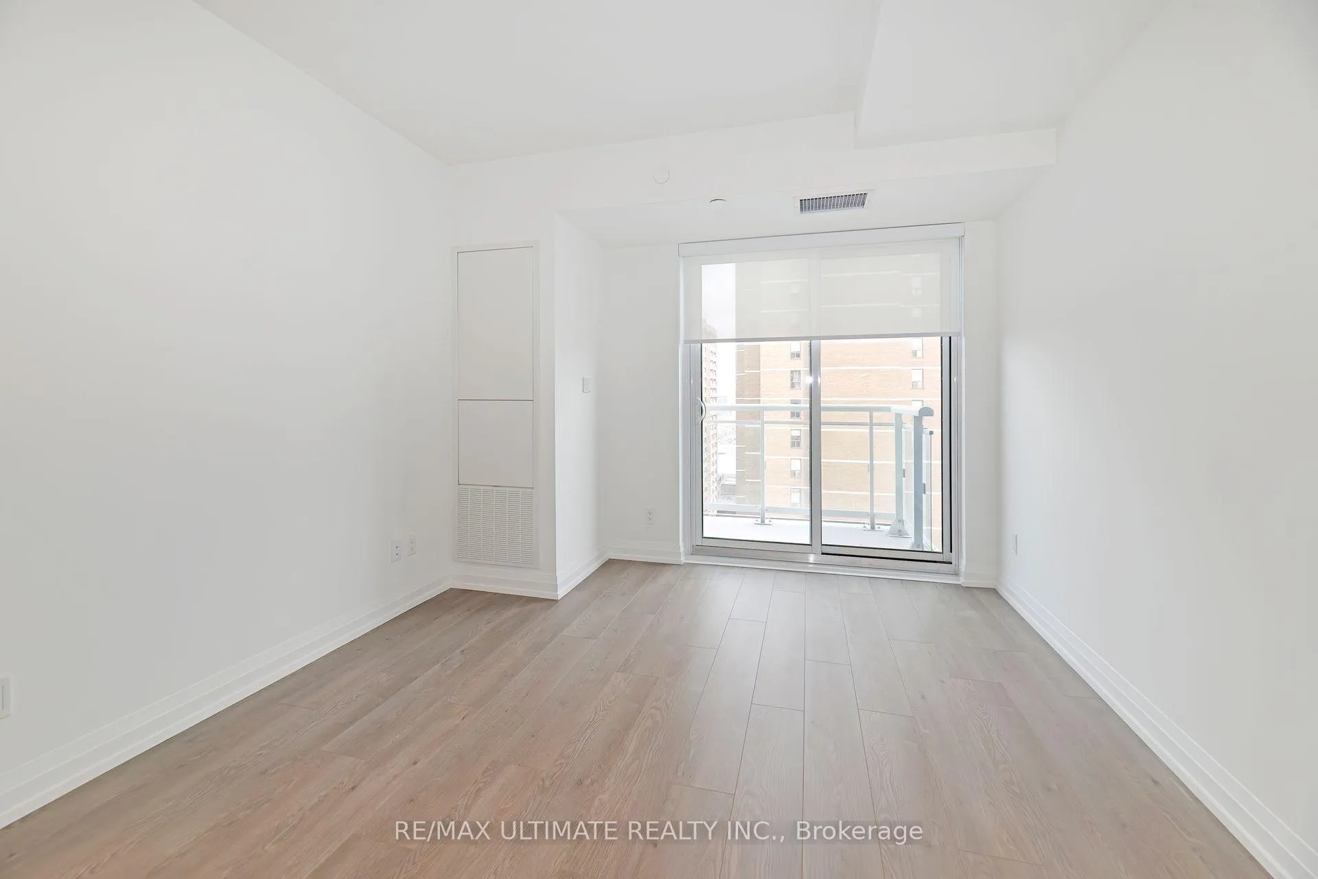 Photo 6 of Unit 1505, 286 Main Street, Toronto, East End-Danforth — HOMEH