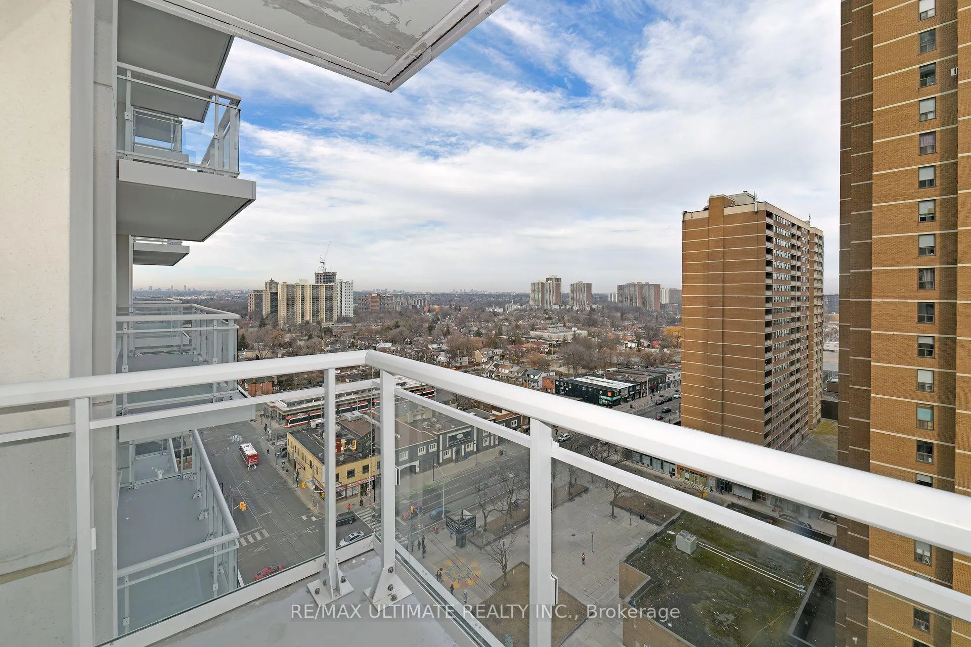 Photo 13 of Unit 1505, 286 Main Street, Toronto, East End-Danforth — HOMEH