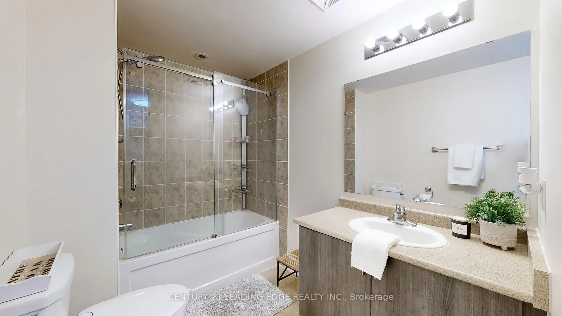 Photo 26 of Unit 103, 45 Ferndale Drive S, Barrie, Ardagh — HOMEH
