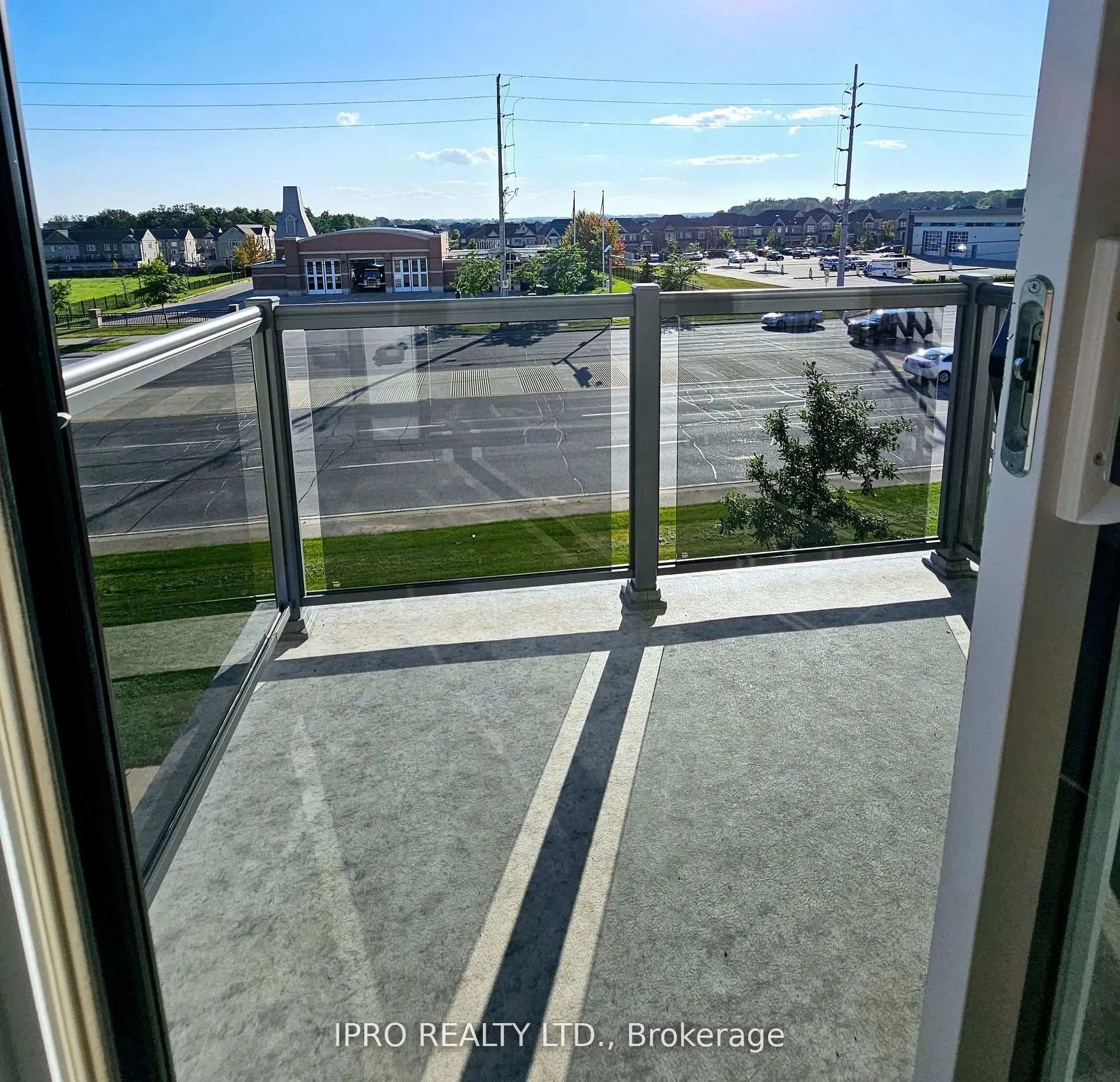Photo 10 of Unit 311, 62 Sky Harbour Drive, Brampton, Bram West — HOMEH