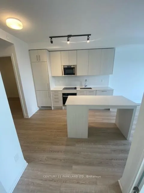 Photo 7 of Unit 2011, 286 Main Street, Toronto, East End-Danforth — HOMEH
