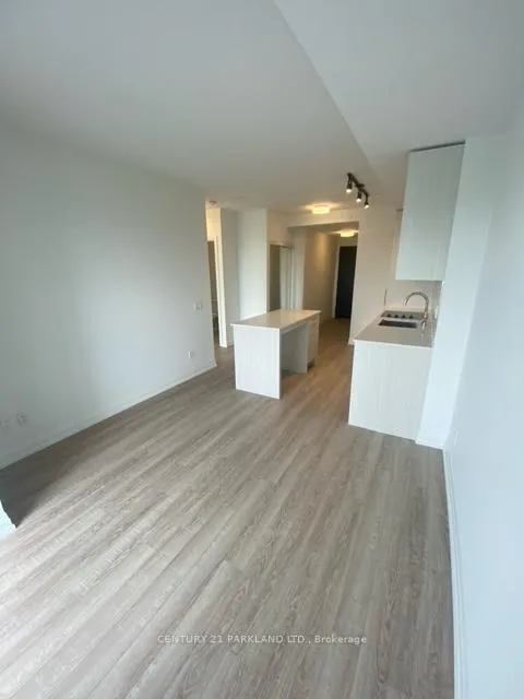 Photo 9 of Unit 2011, 286 Main Street, Toronto, East End-Danforth — HOMEH