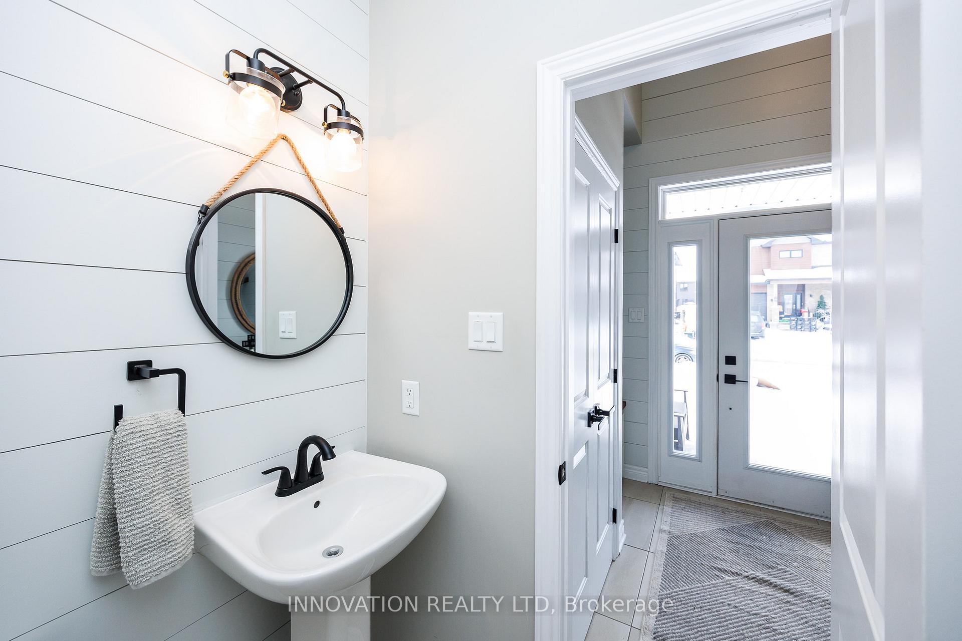 Photo 6 of 35 Mcphail Road, Carleton Place — HOMEH