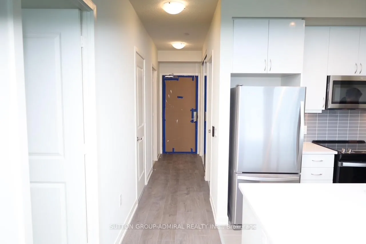 Photo 6 of Unit 4202, 38 Annie Craig Drive, Etobicoke, Mimico — HOMEH
