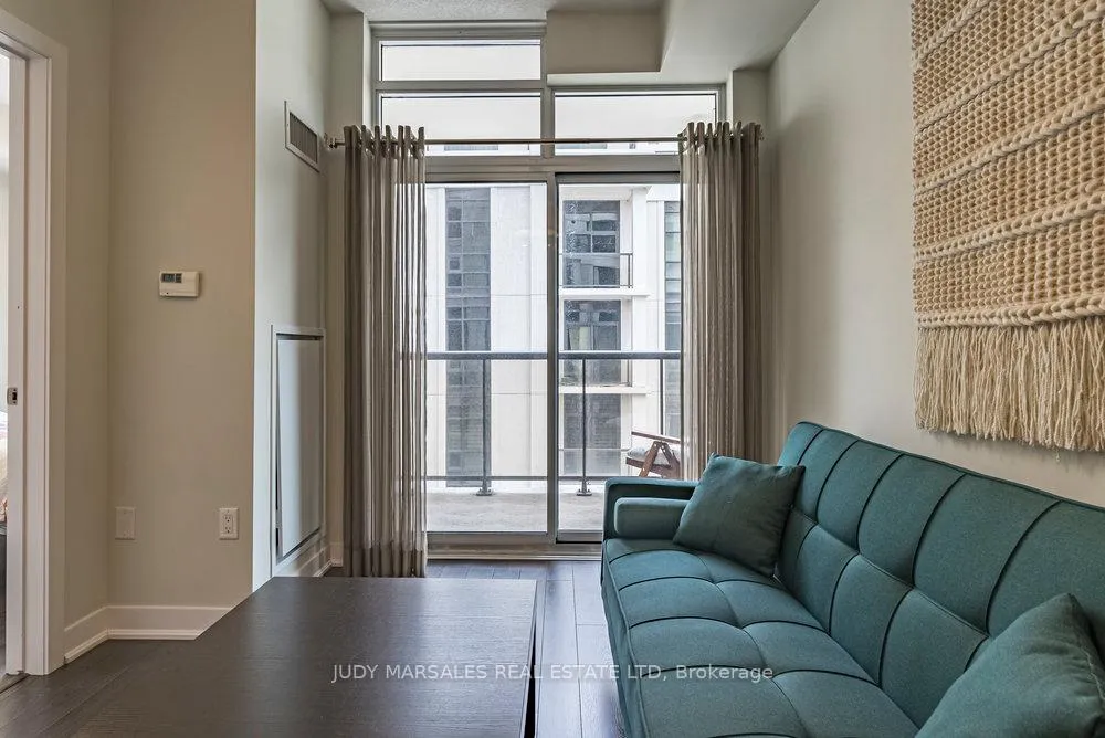 Photo 10 of Unit 908, 85 Robinson Street, Hamilton, Durand — HOMEH