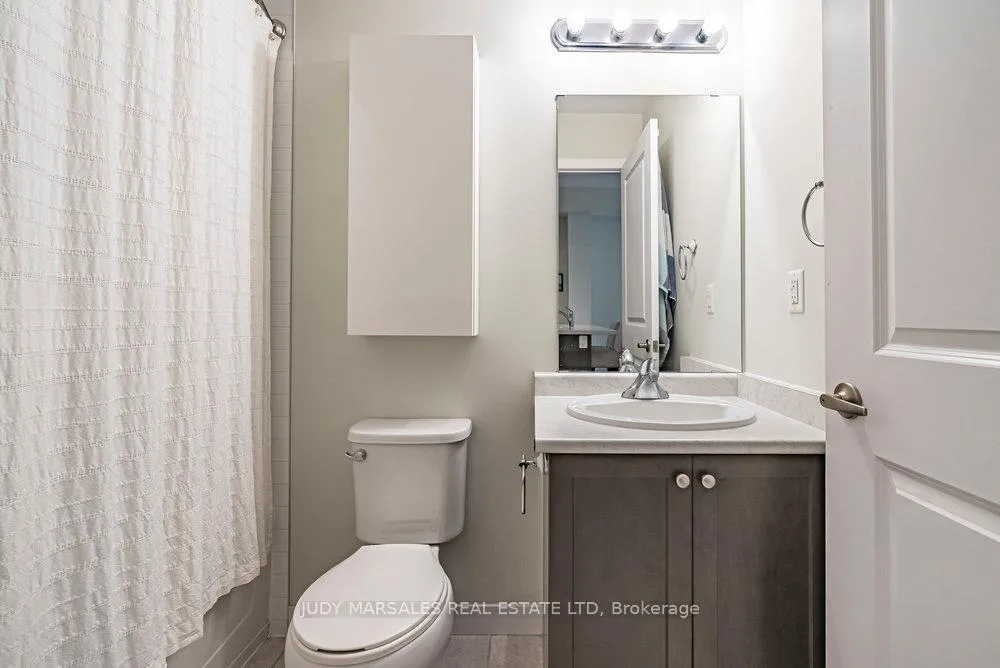 Photo 13 of Unit 908, 85 Robinson Street, Hamilton, Durand — HOMEH