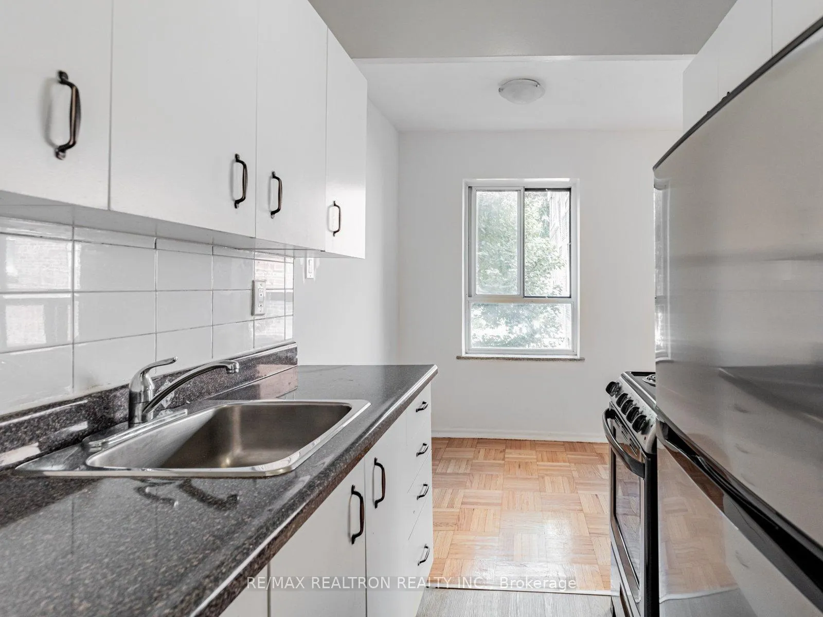Photo 13 of Unit 115, 156 Kingston Road, Toronto, Woodbine Corridor — HOMEH