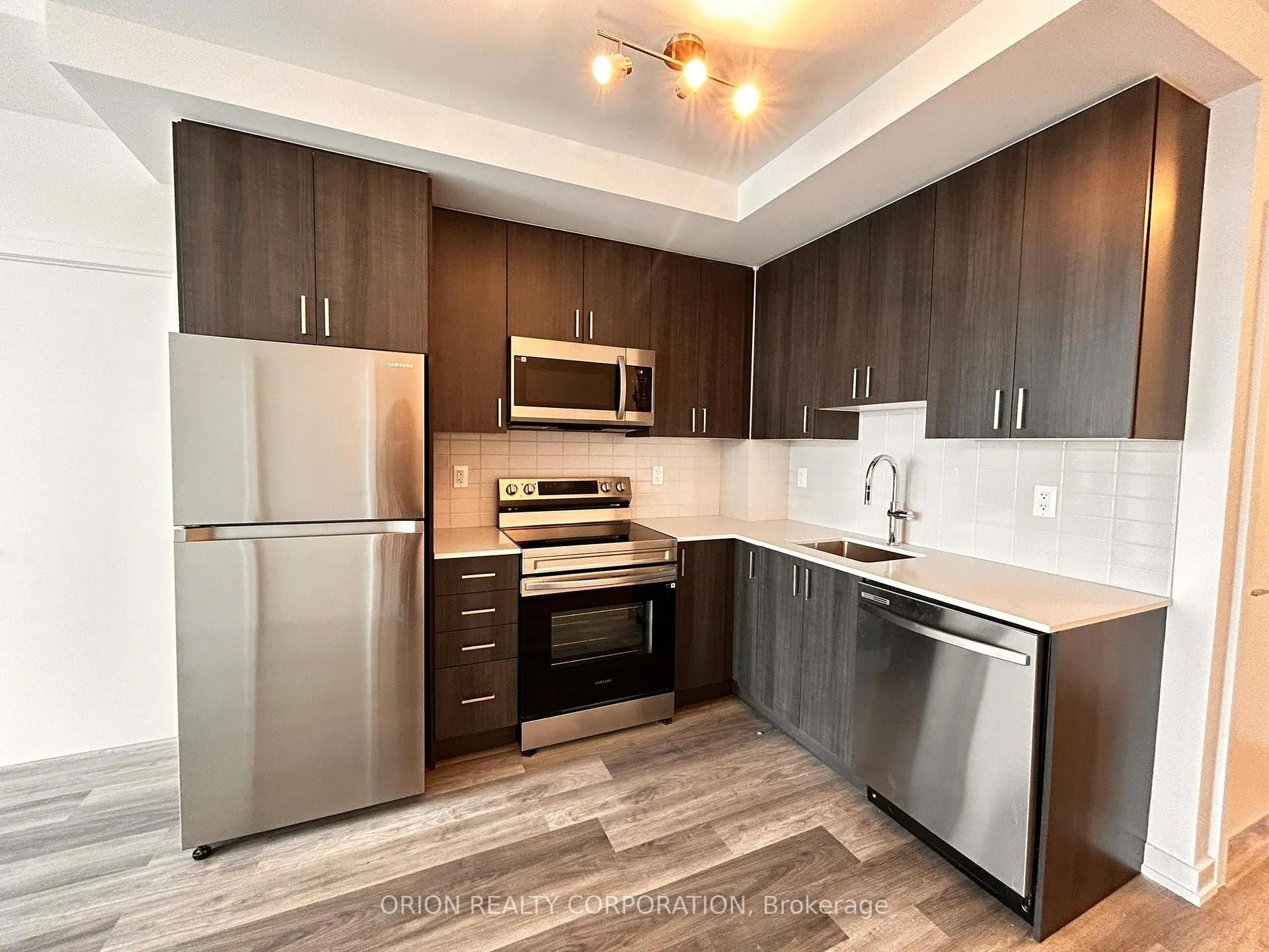 Photo 3 of Unit 2908, 1435 Celebration Drive, Pickering, Bay Ridges — HOMEH