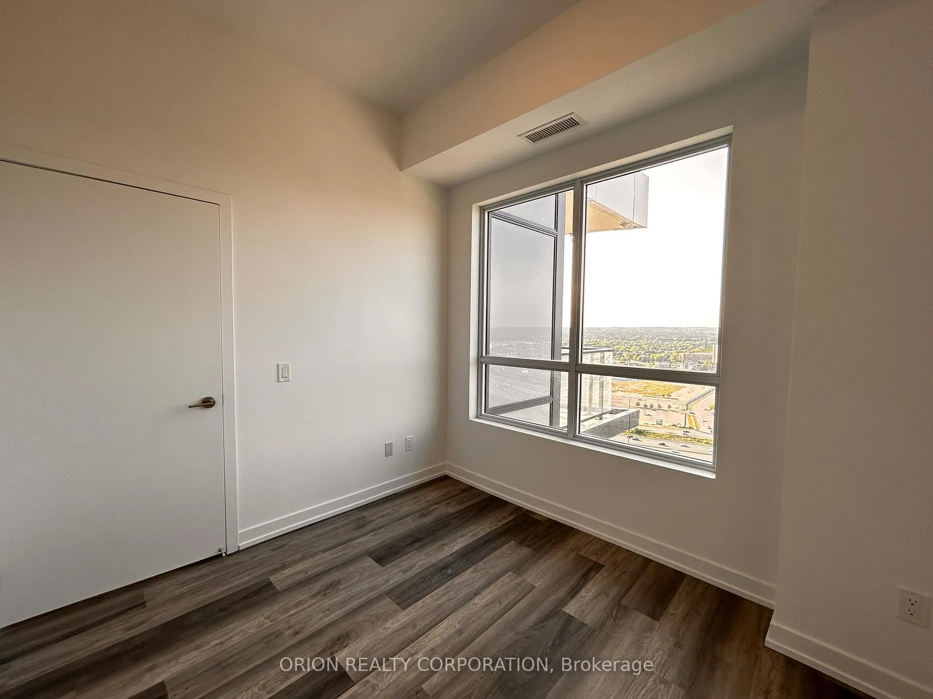 Photo 13 of Unit 2908, 1435 Celebration Drive, Pickering, Bay Ridges — HOMEH