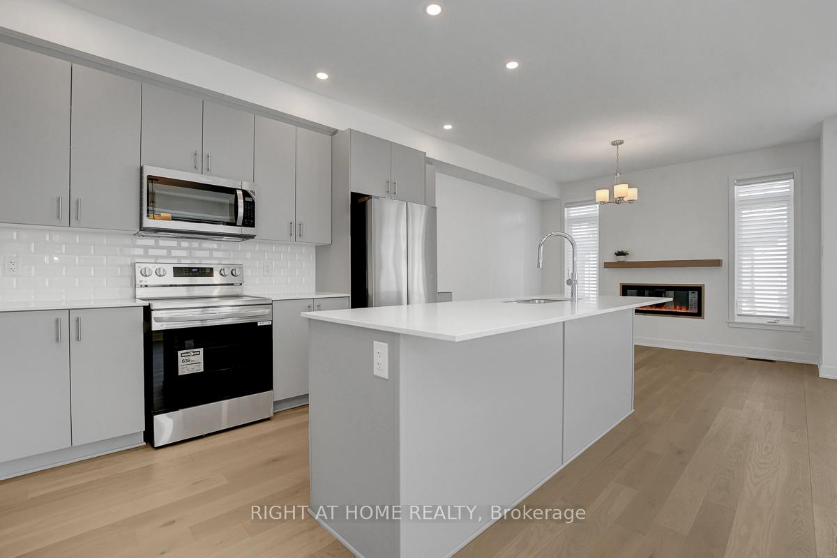 Photo 3 of 505 Corretto Place, Ottawa, Barrhaven - Heritage Park — HOMEH
