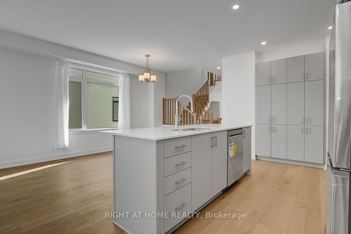 Photo 9 of 505 Corretto Place, Ottawa, Barrhaven - Heritage Park — HOMEH