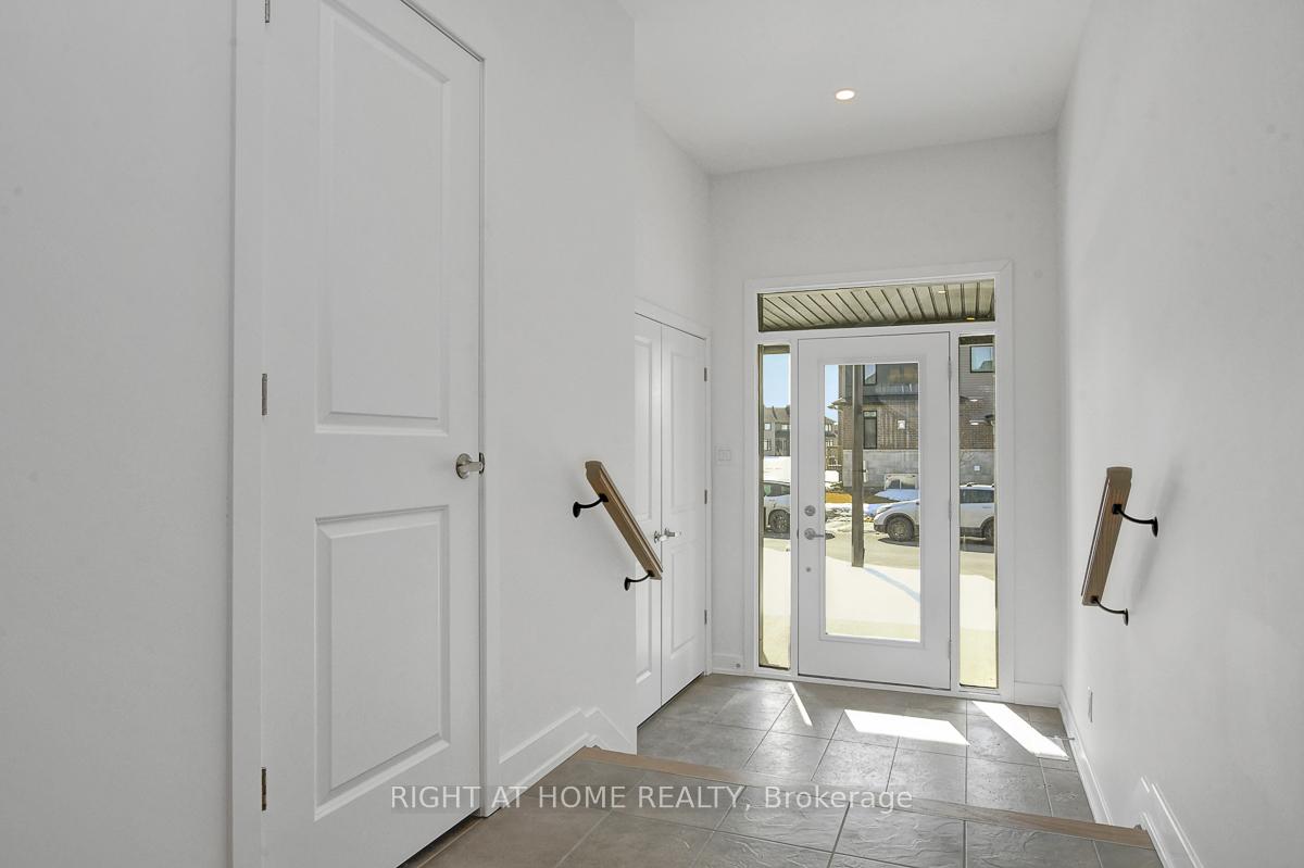 Photo 16 of 505 Corretto Place, Ottawa, Barrhaven - Heritage Park — HOMEH