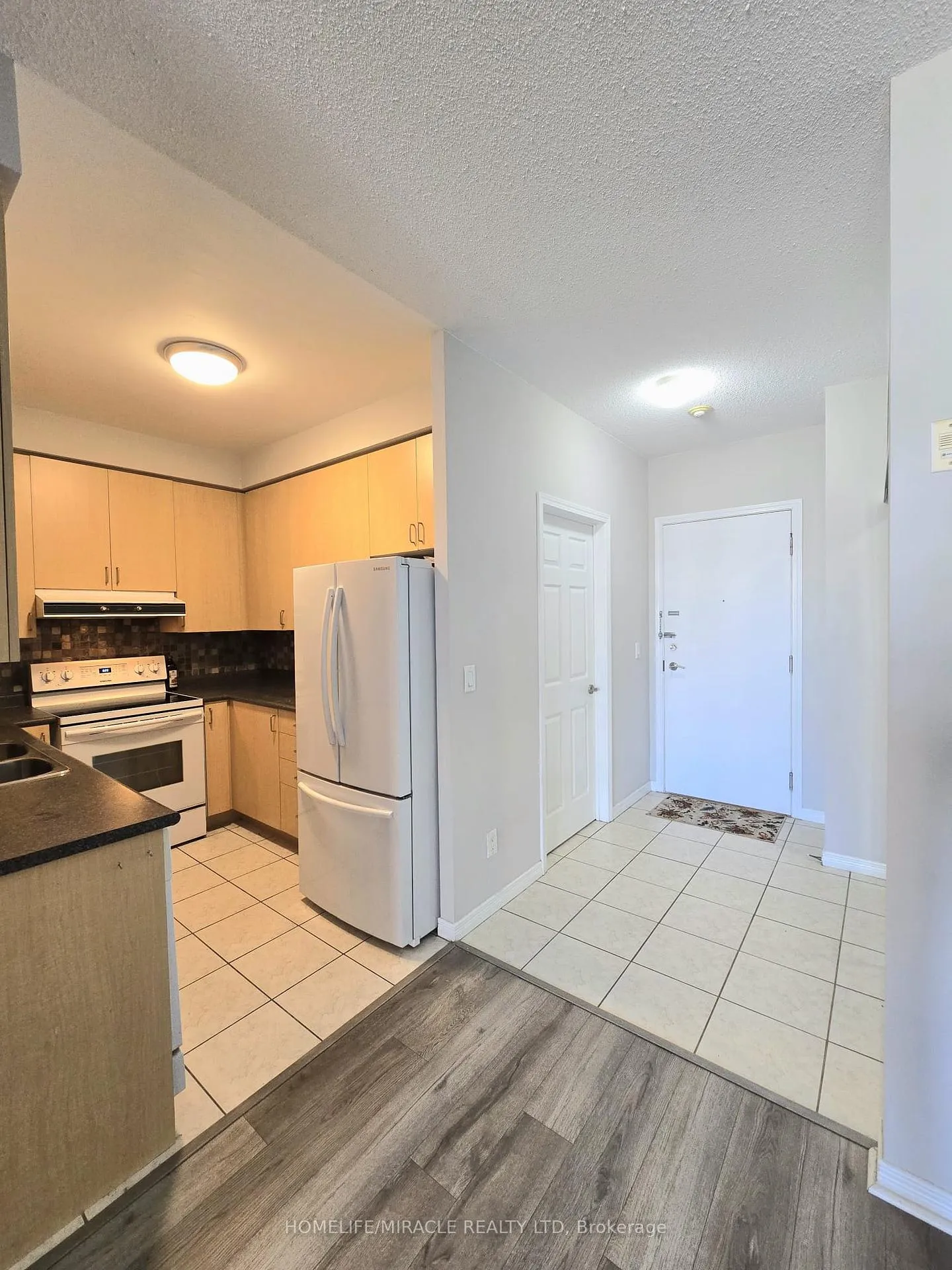 Photo 7 of Unit PH 901, 3650 Kingston Road, Scarborough, Scarborough Village — HOMEH