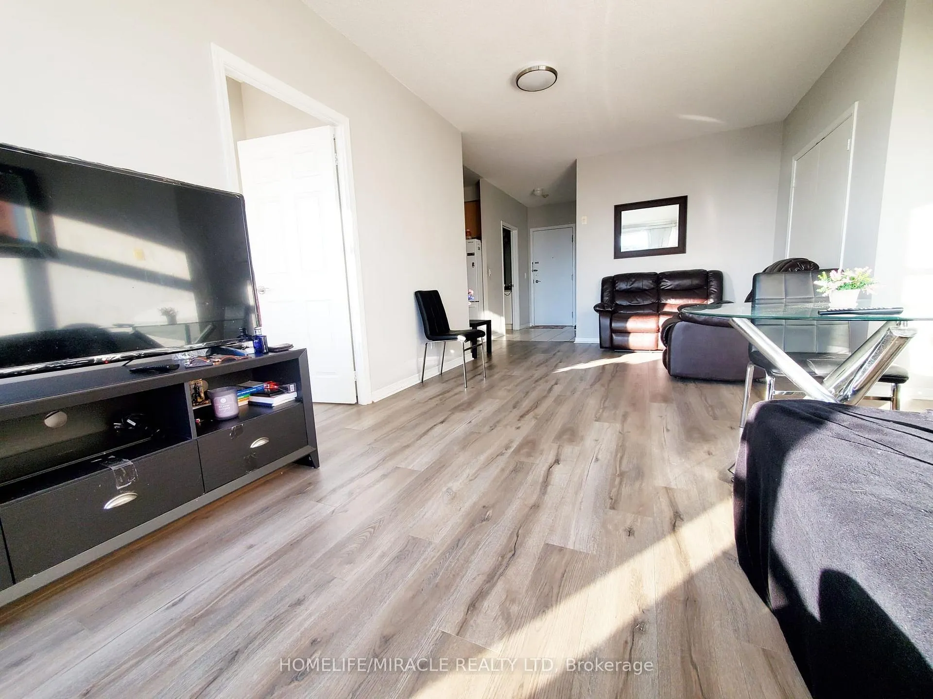 Photo 8 of Unit PH 901, 3650 Kingston Road, Scarborough, Scarborough Village — HOMEH