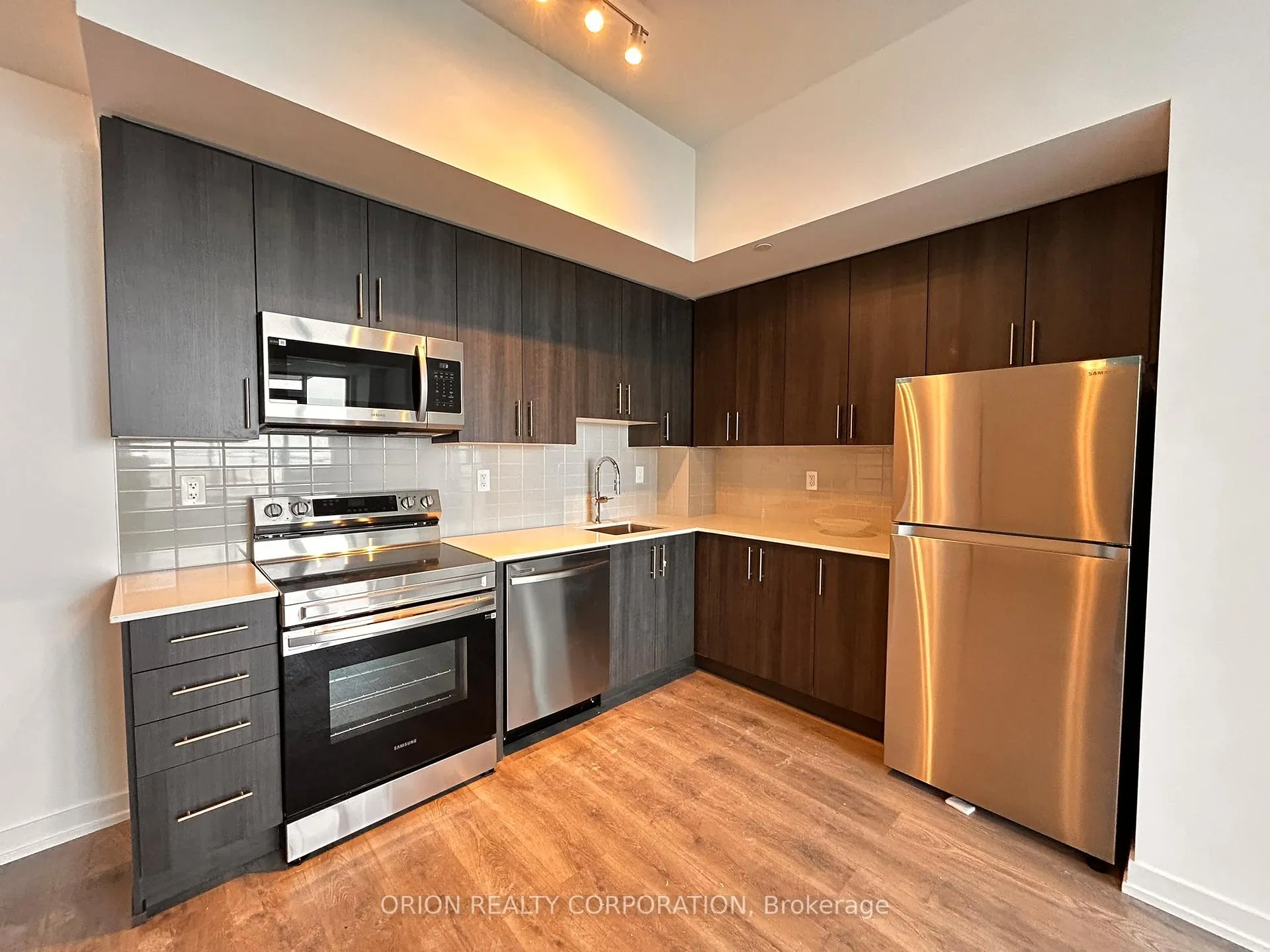 Photo 8 of Unit 3002, 1435 Celebration Drive, Pickering, Bay Ridges — HOMEH