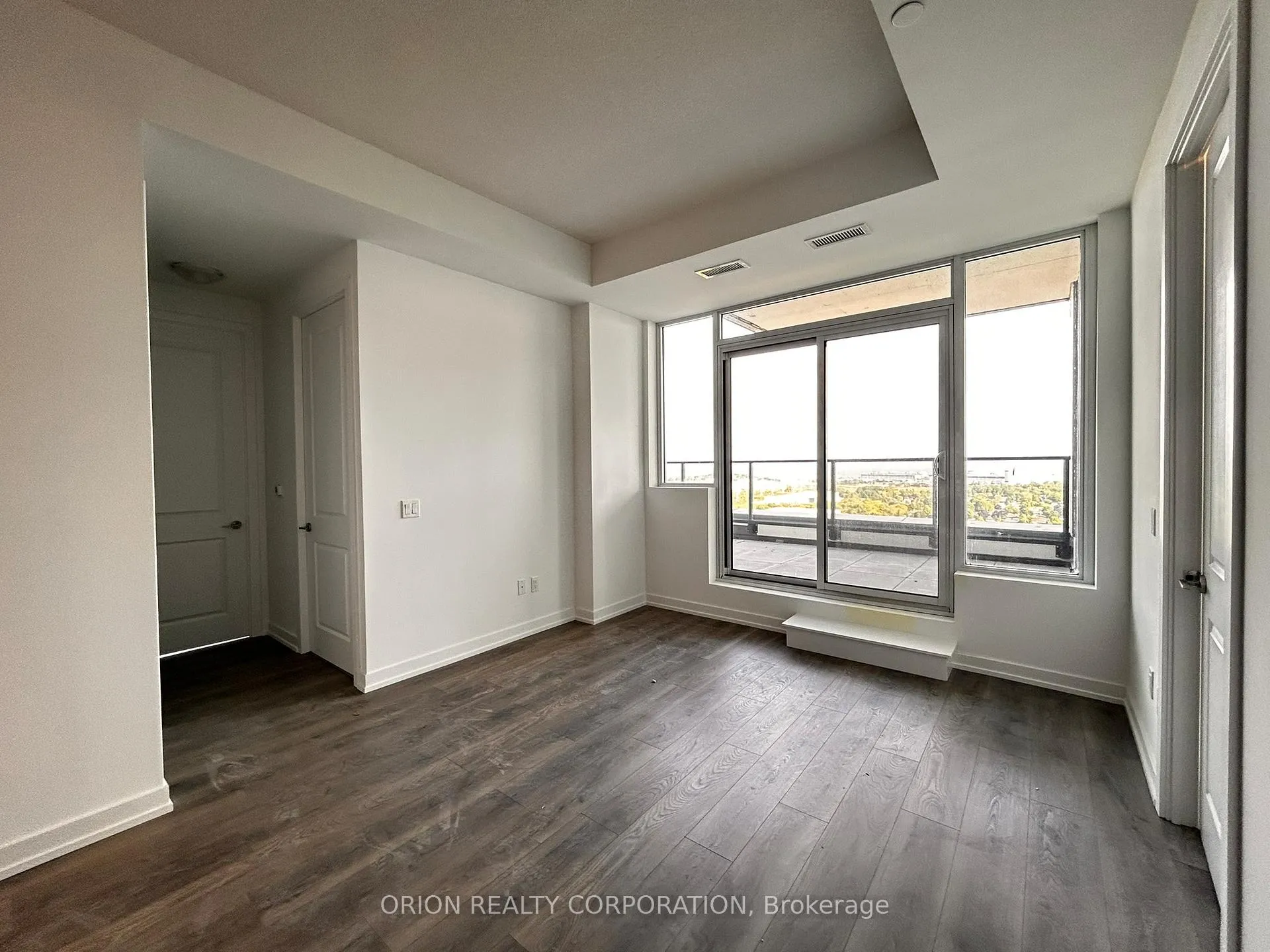 Photo 13 of Unit 3002, 1435 Celebration Drive, Pickering, Bay Ridges — HOMEH