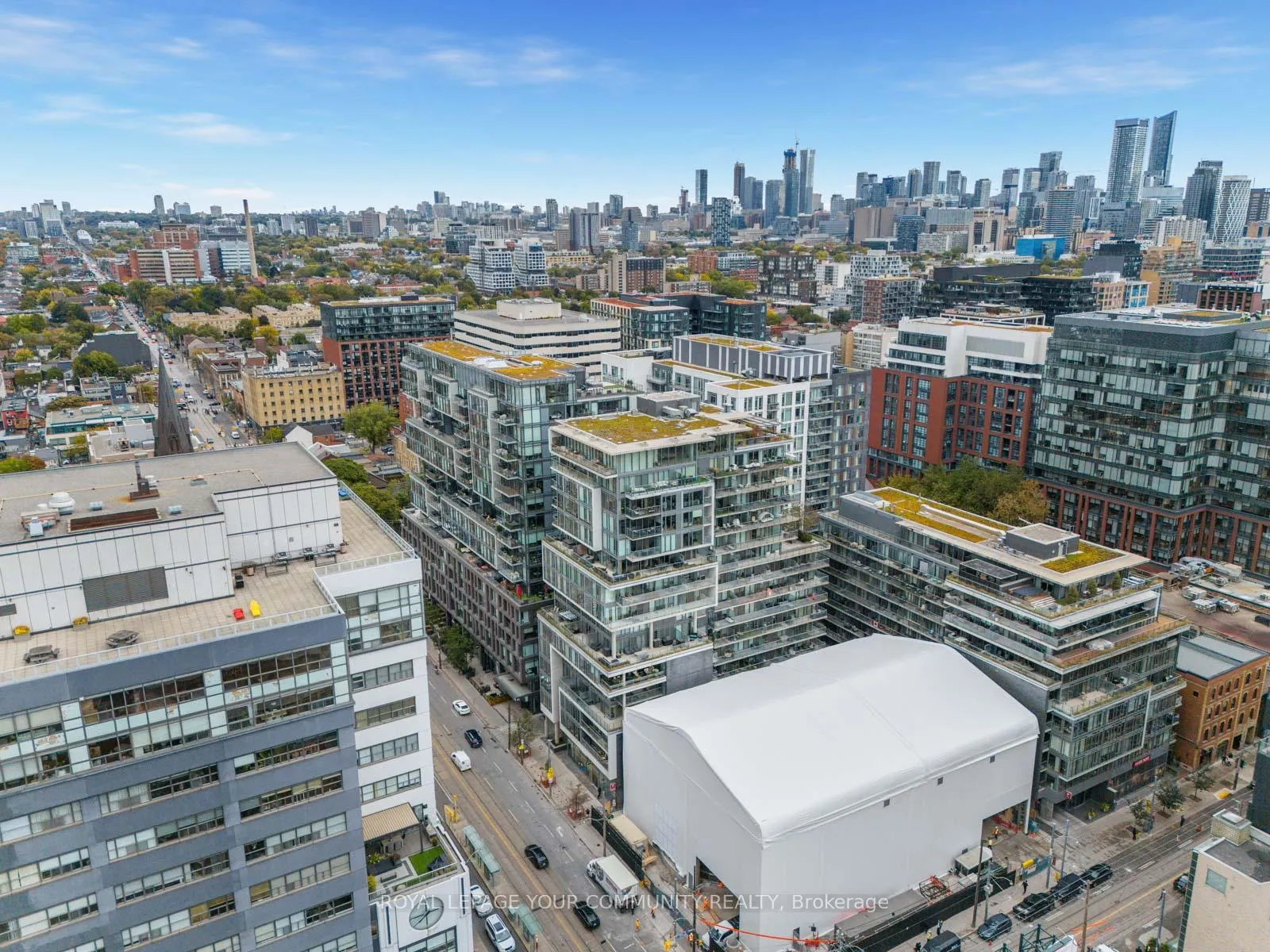 Photo 2 of Unit 722, 95 Bathurst Street, Toronto, Waterfront Communities — HOMEH