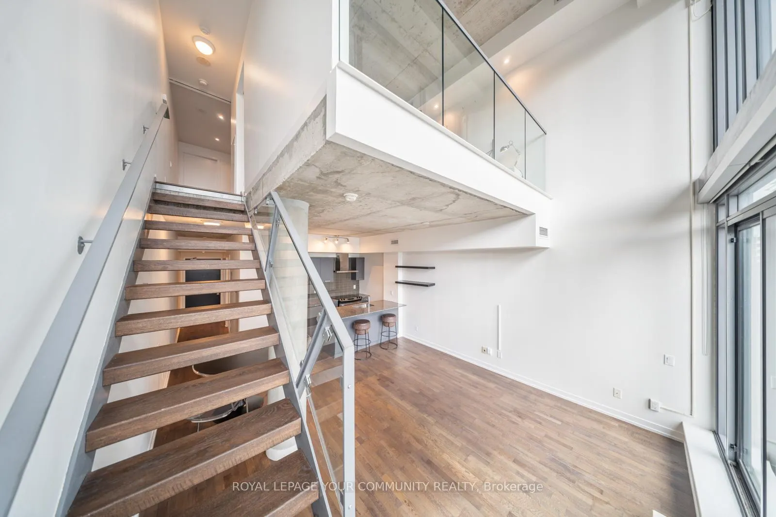 Photo 19 of Unit 722, 95 Bathurst Street, Toronto, Waterfront Communities — HOMEH