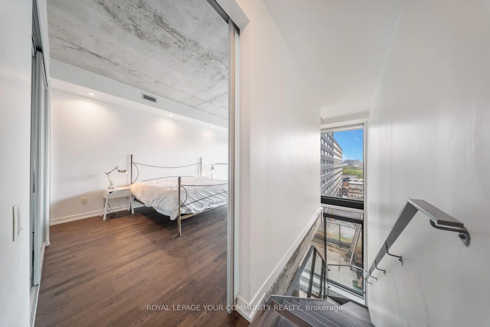 Photo 21 of Unit 722, 95 Bathurst Street, Toronto, Waterfront Communities — HOMEH