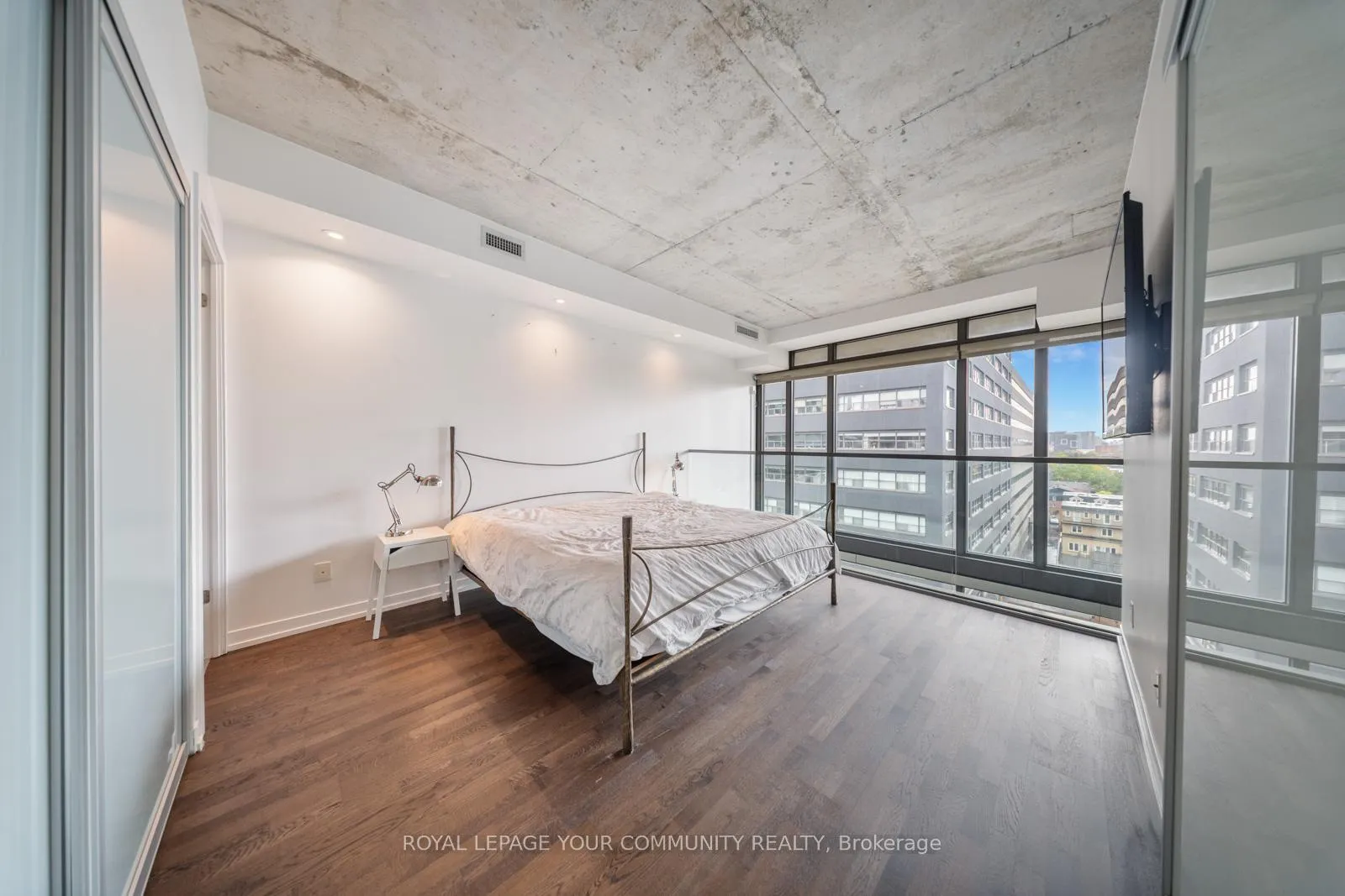 Photo 22 of Unit 722, 95 Bathurst Street, Toronto, Waterfront Communities — HOMEH