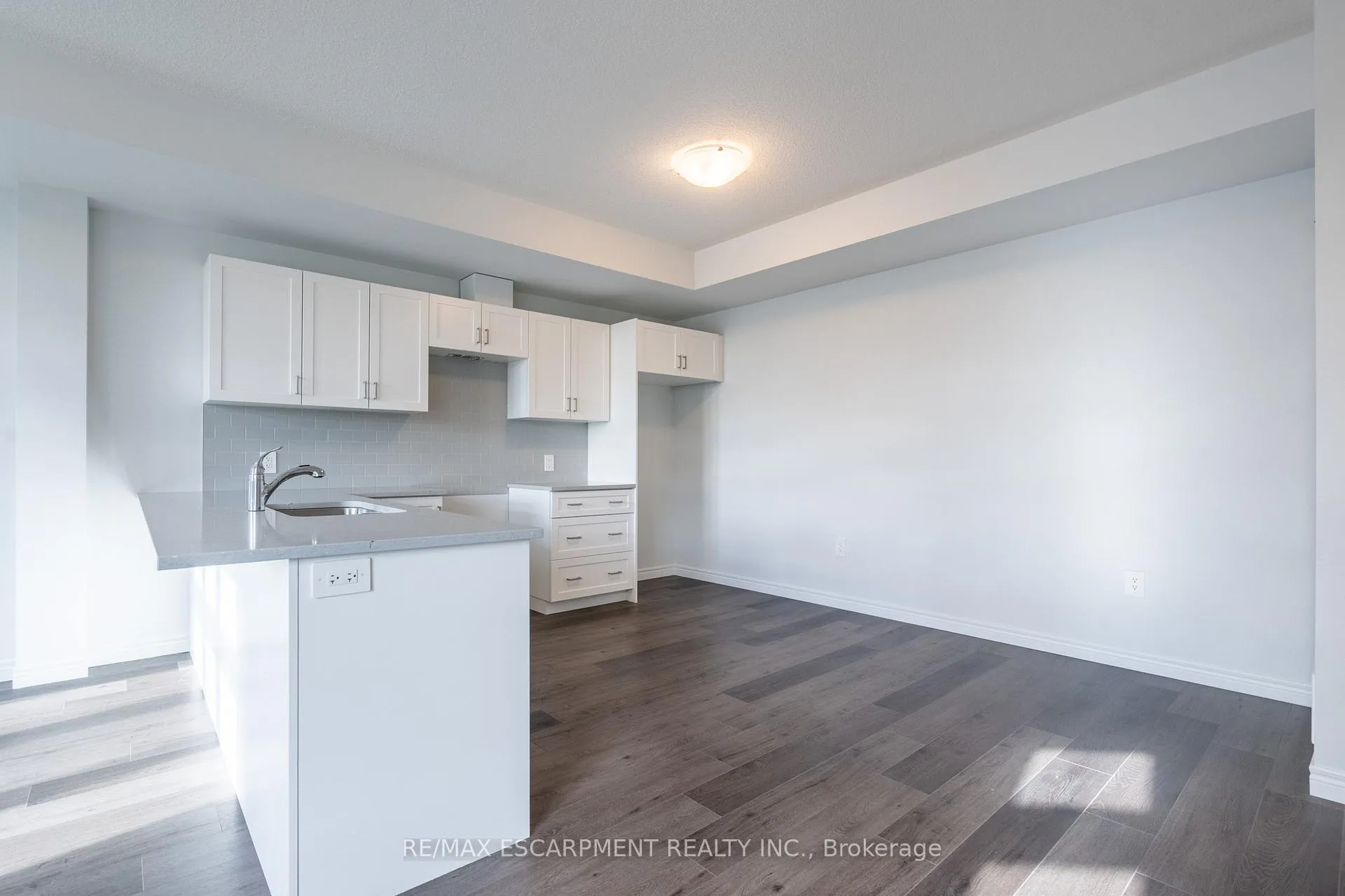 Photo 14 of Unit 207, 2620 Binbrook Road, Hamilton, Binbrook — HOMEH