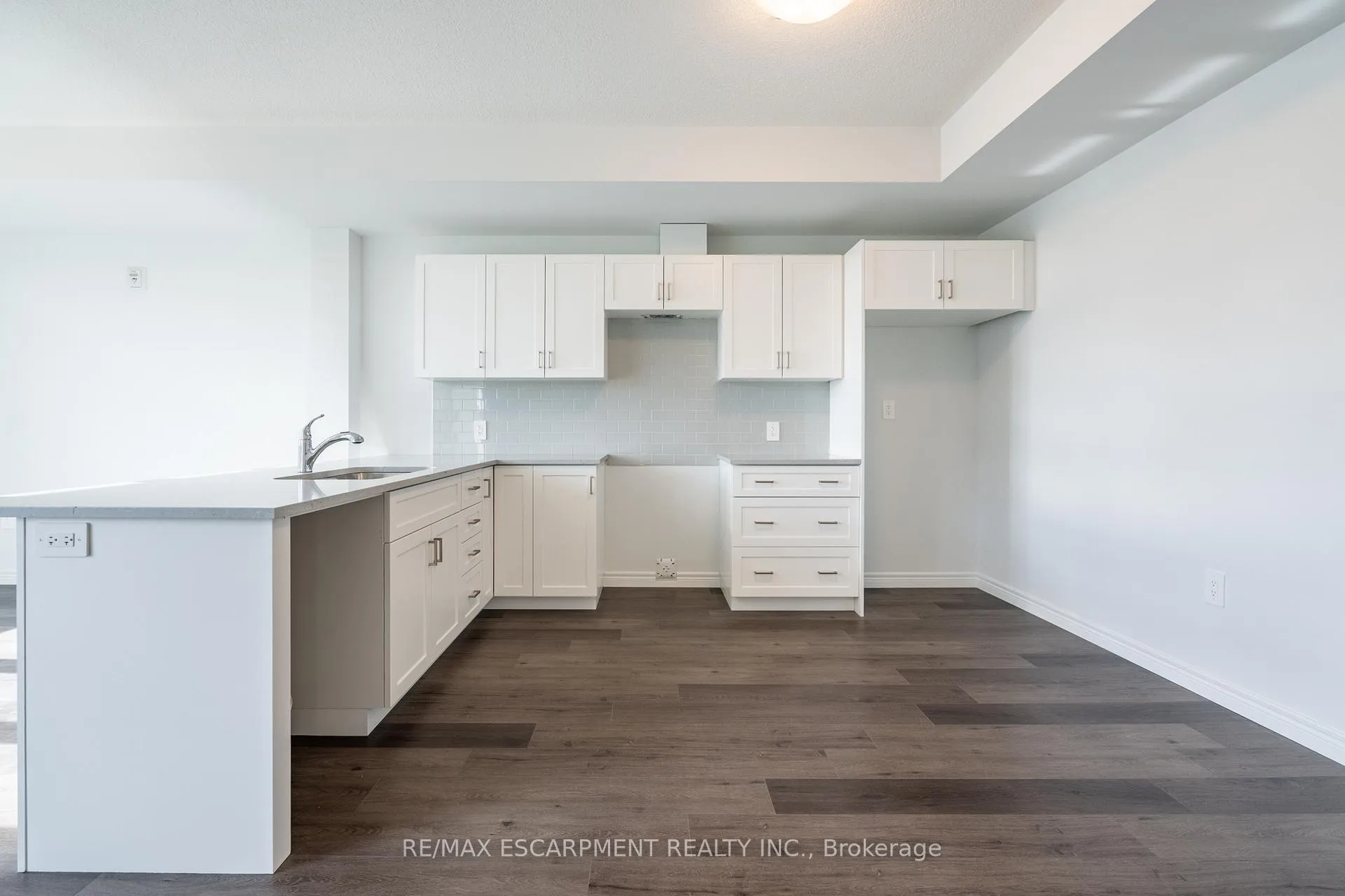 Photo 15 of Unit 207, 2620 Binbrook Road, Hamilton, Binbrook — HOMEH