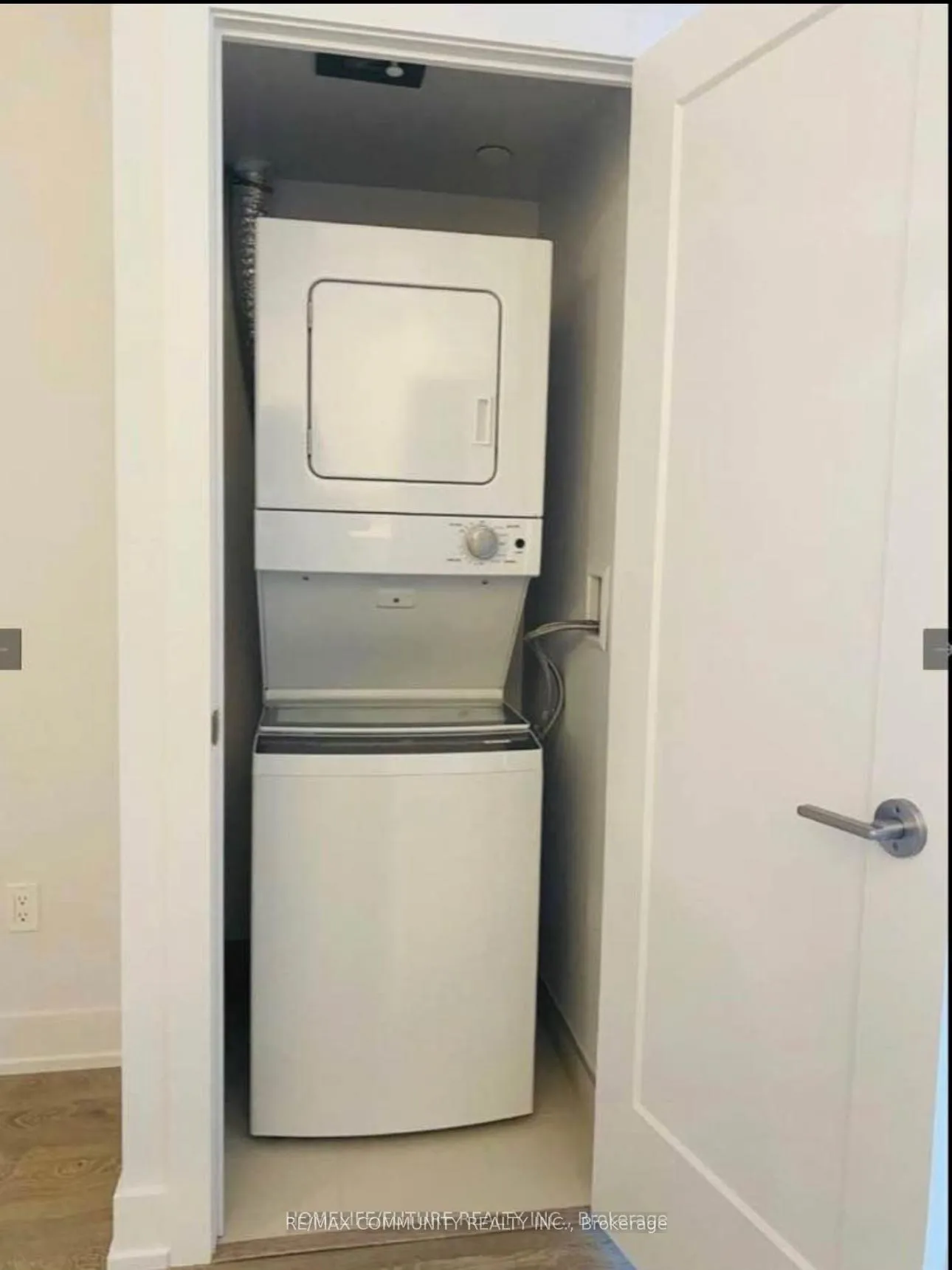 Photo 16 of Unit 2002, 2550 Simcoe Street N, Oshawa, Windfields — HOMEH