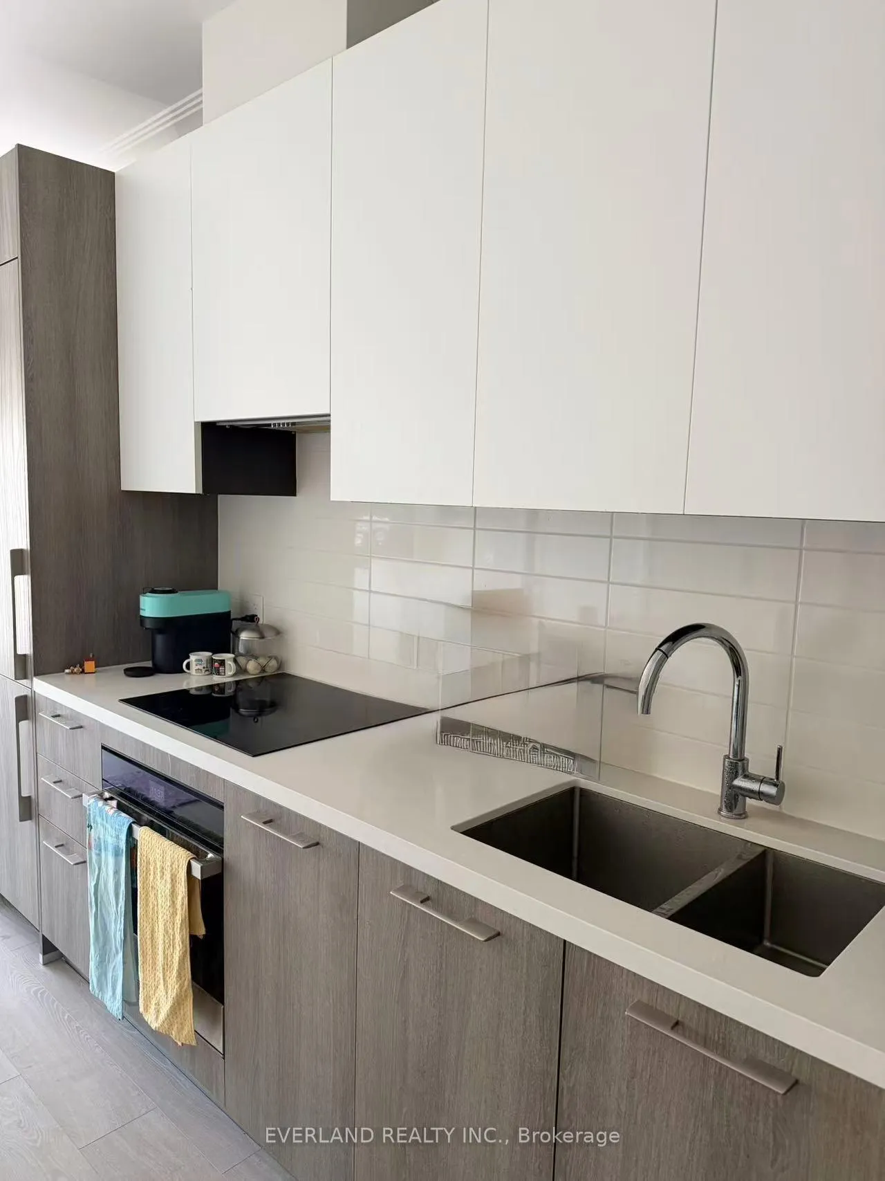 Photo 4 of Unit 1601, 18 Water Walk Drive, Markham, Unionville — HOMEH