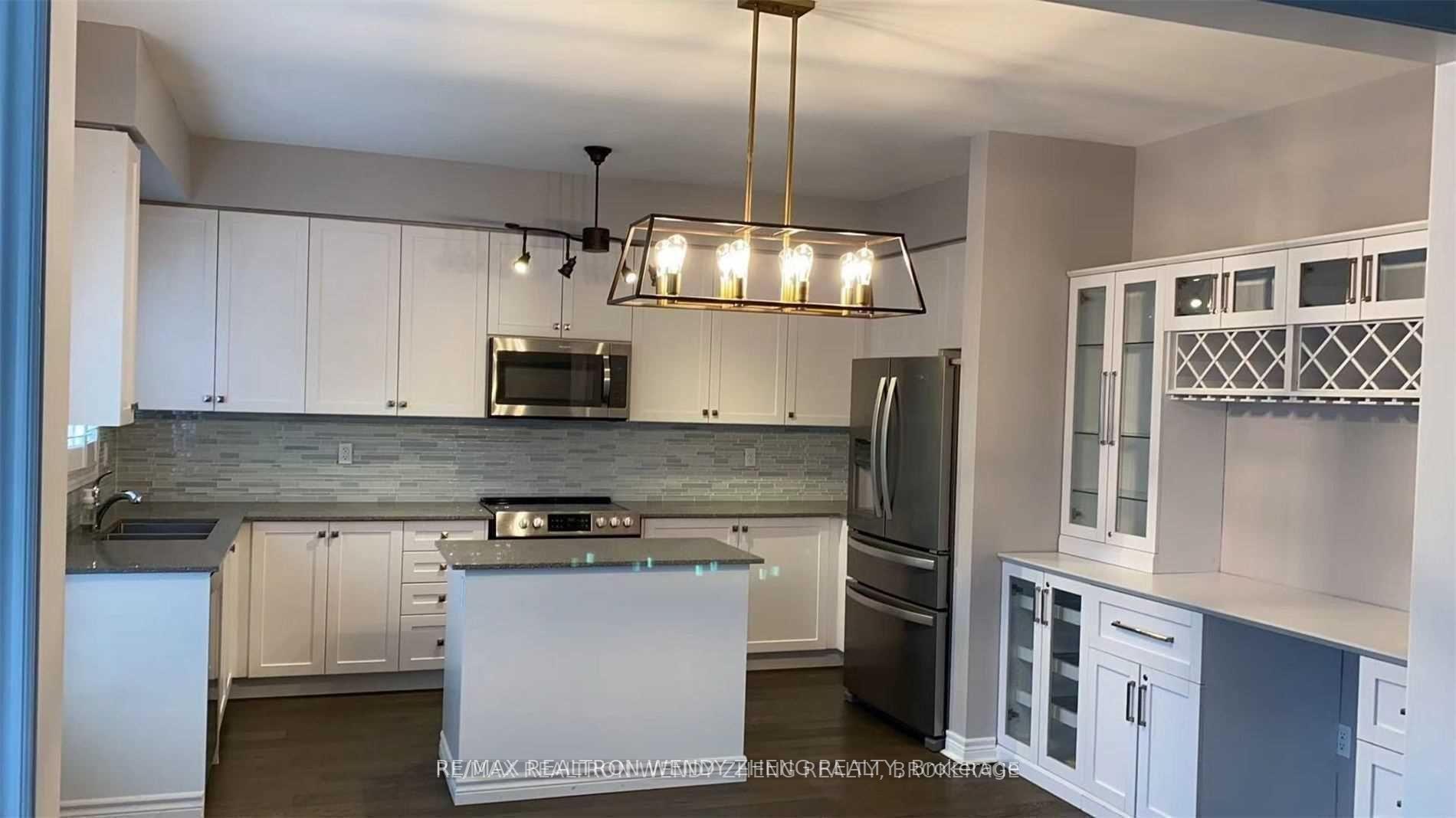 Photo 7 of 40 Ray Richards Street, Clarington, Bowmanville — HOMEH