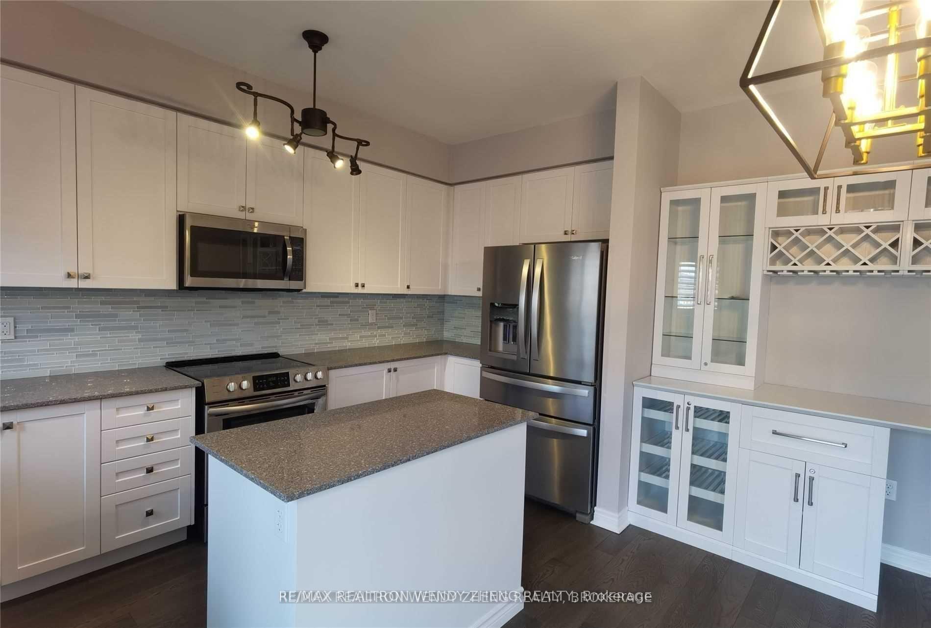Photo 8 of 40 Ray Richards Street, Clarington, Bowmanville — HOMEH