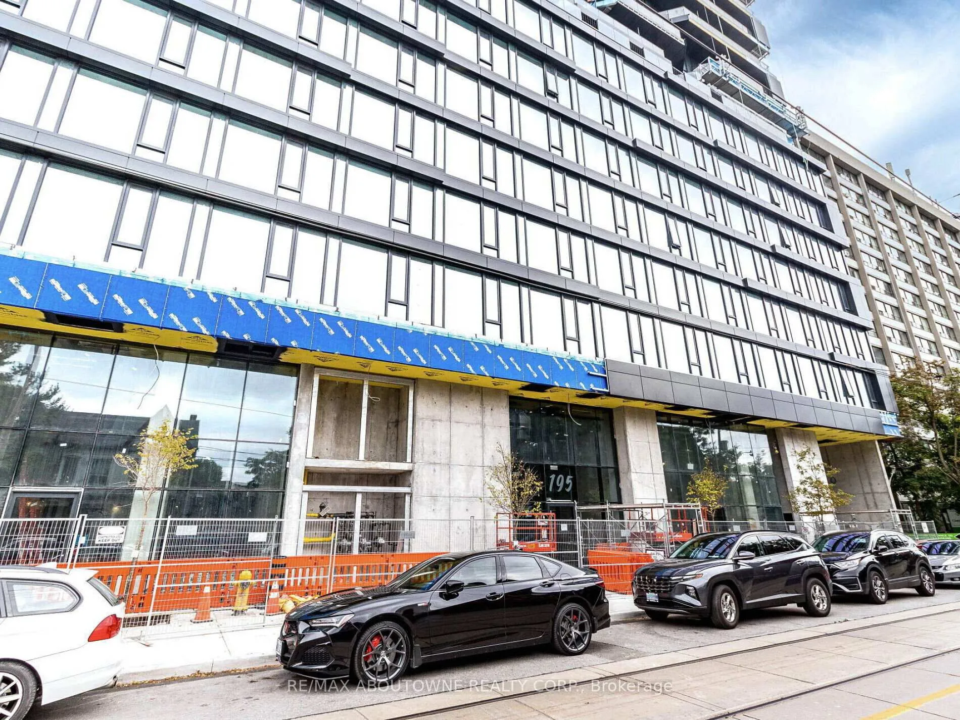 Photo 4 of Unit 720, 195 McCaul Street, Toronto, Kensington-Chinatown — HOMEH
