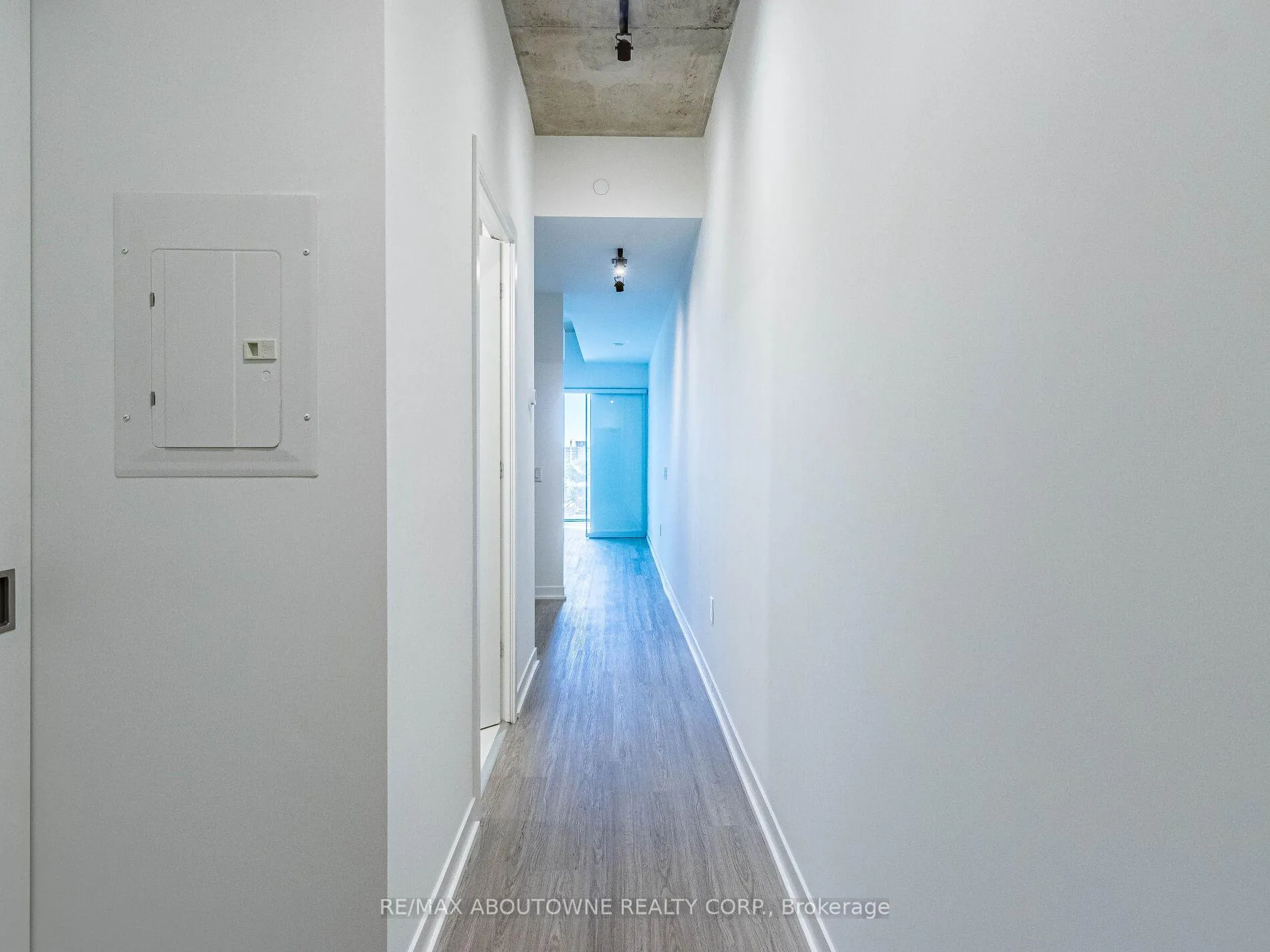 Photo 7 of Unit 720, 195 McCaul Street, Toronto, Kensington-Chinatown — HOMEH