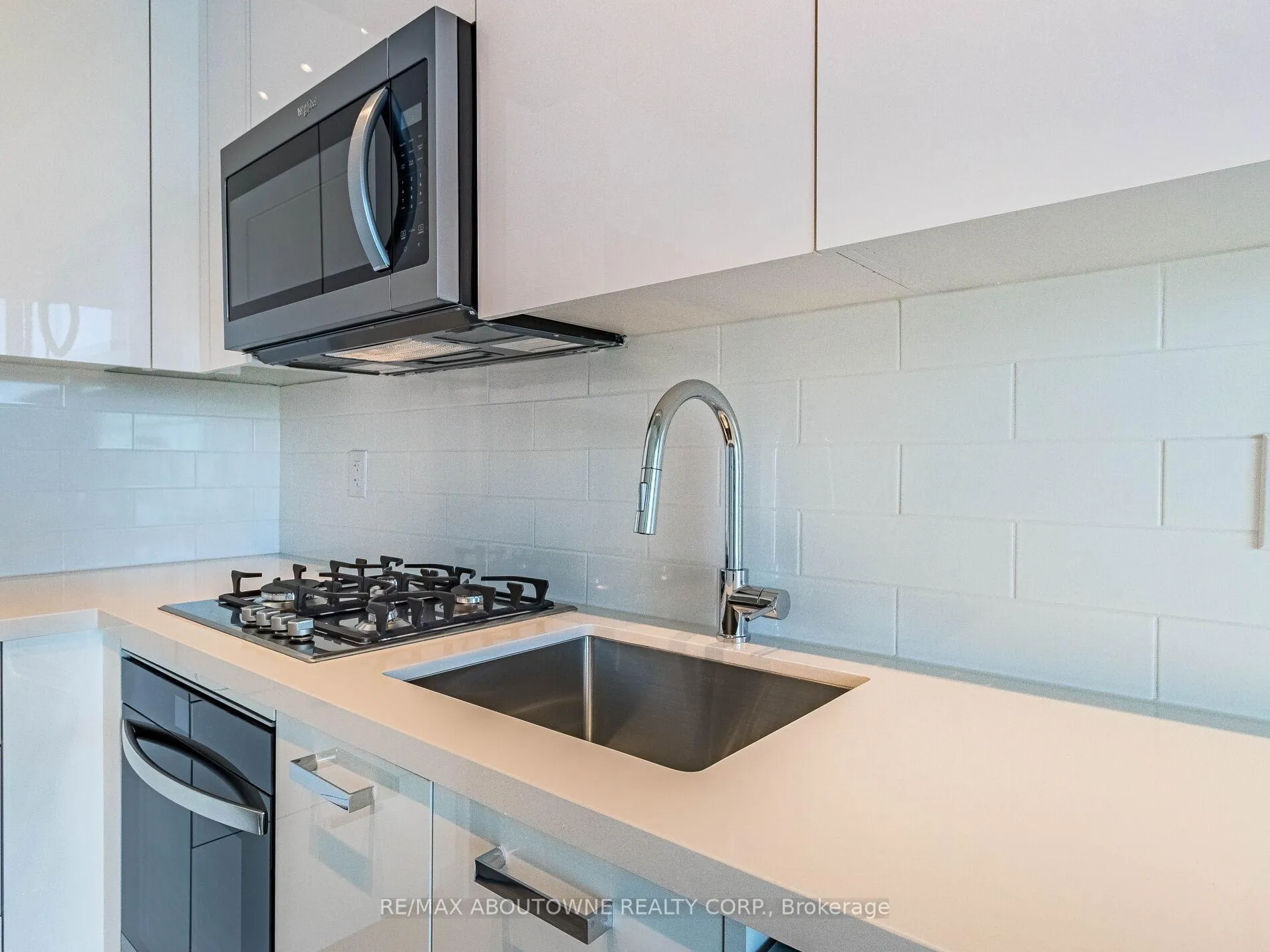 Photo 14 of Unit 720, 195 McCaul Street, Toronto, Kensington-Chinatown — HOMEH