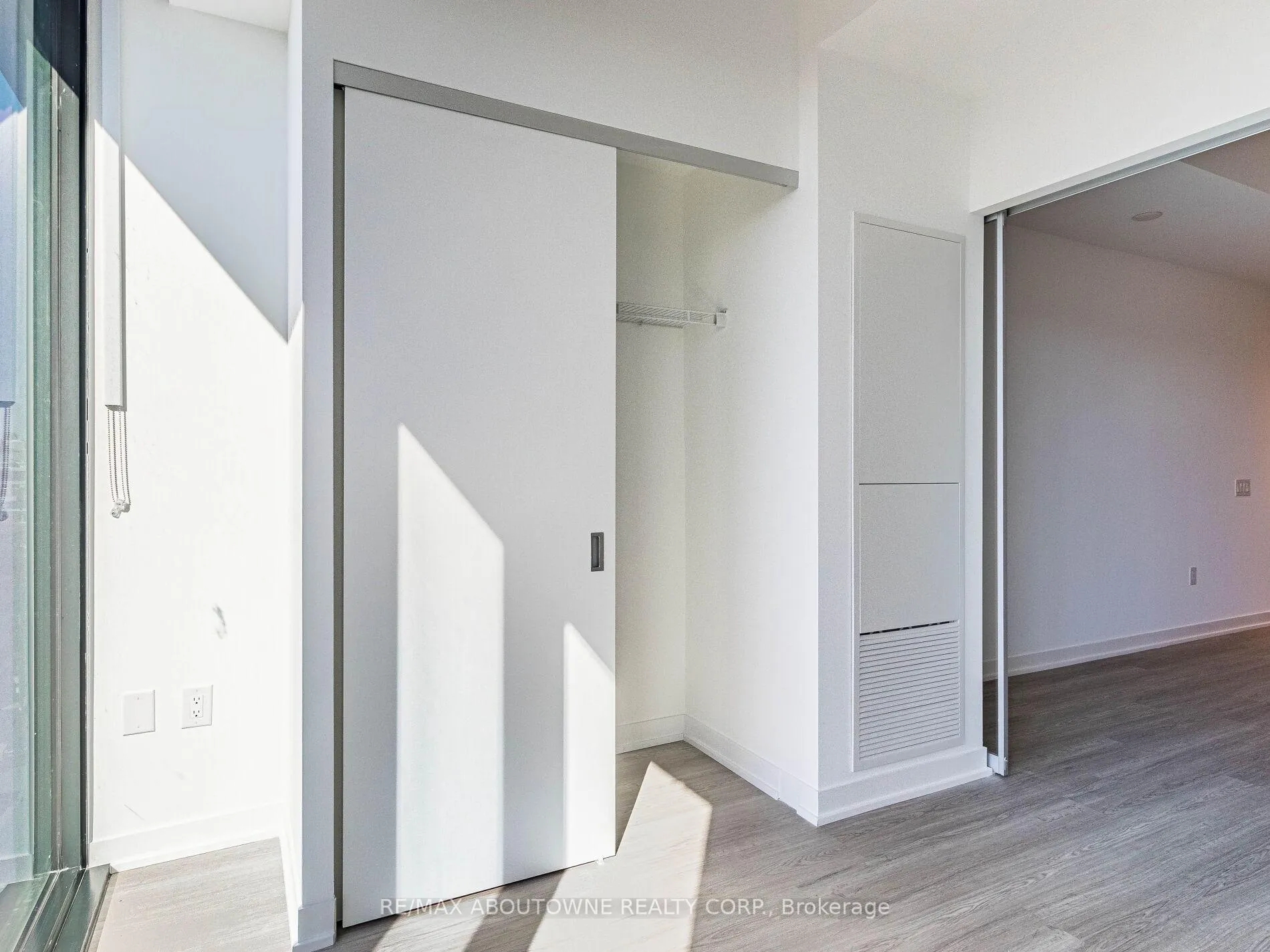 Photo 20 of Unit 720, 195 McCaul Street, Toronto, Kensington-Chinatown — HOMEH