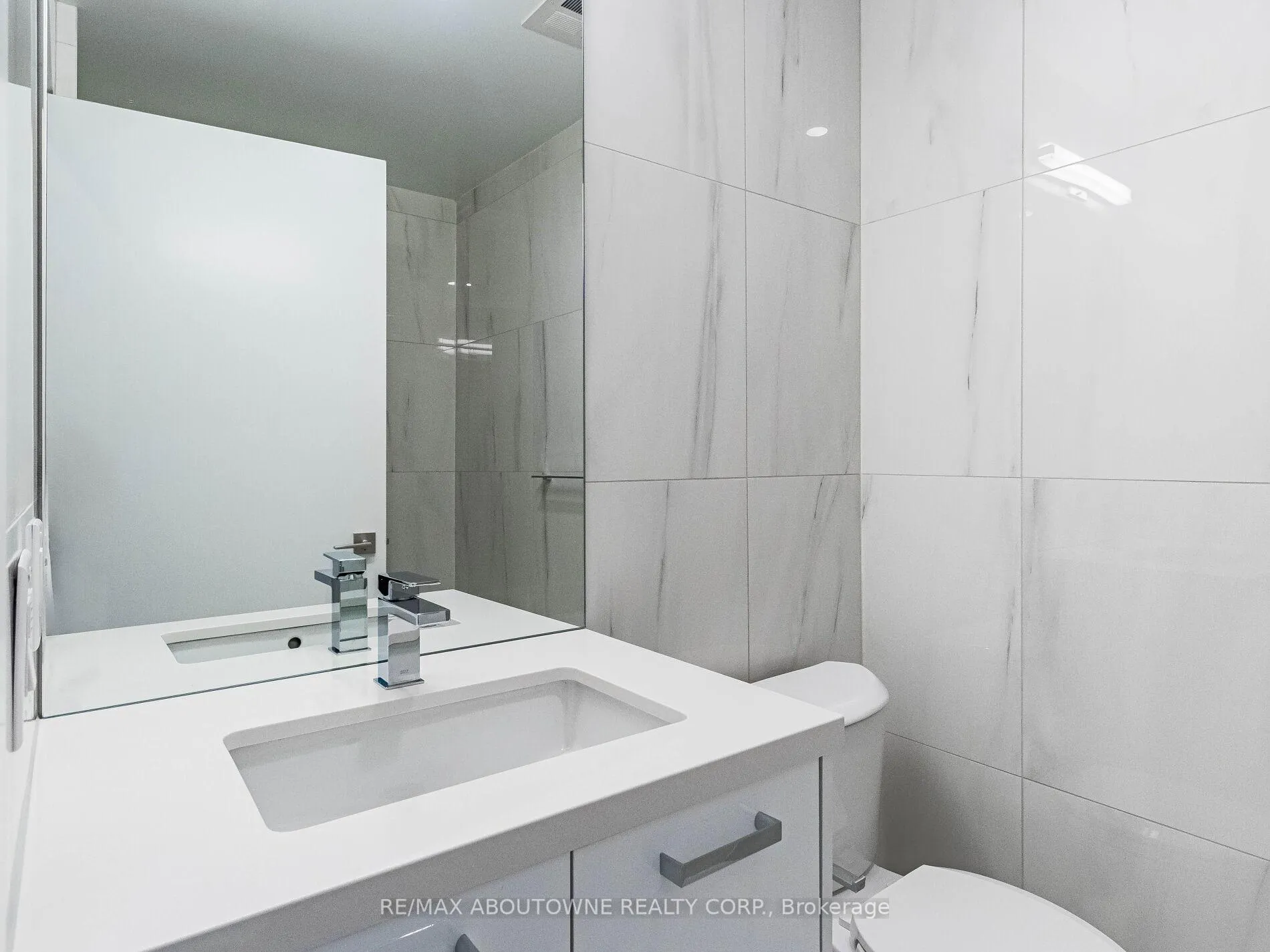 Photo 22 of Unit 720, 195 McCaul Street, Toronto, Kensington-Chinatown — HOMEH