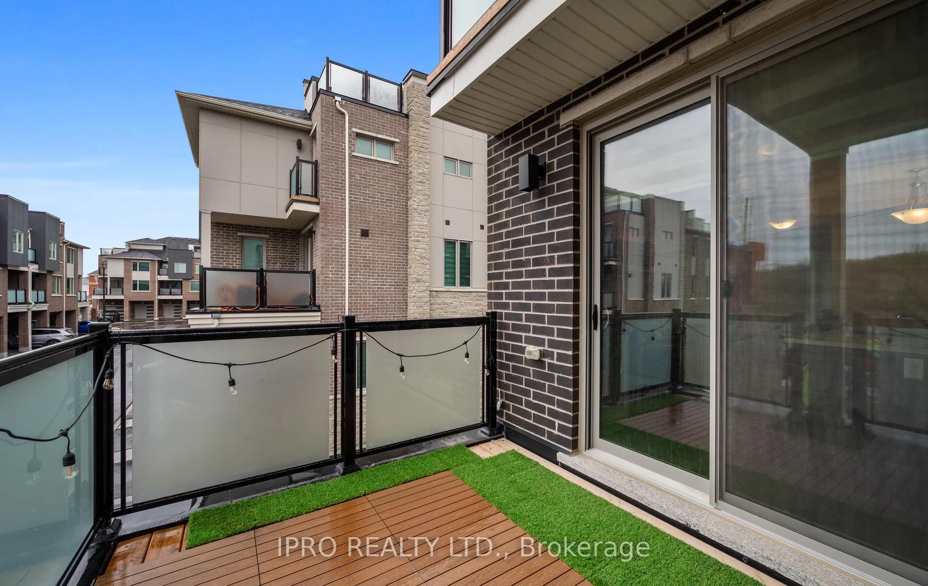Photo 13 of Unit 110, 1034 Reflection Place, Pickering, Rural Pickering — HOMEH