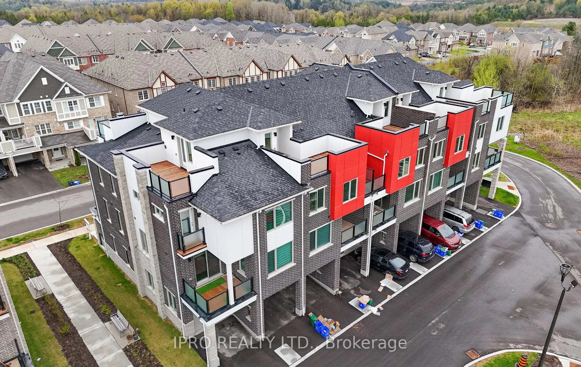 Photo 36 of Unit 110, 1034 Reflection Place, Pickering, Rural Pickering — HOMEH