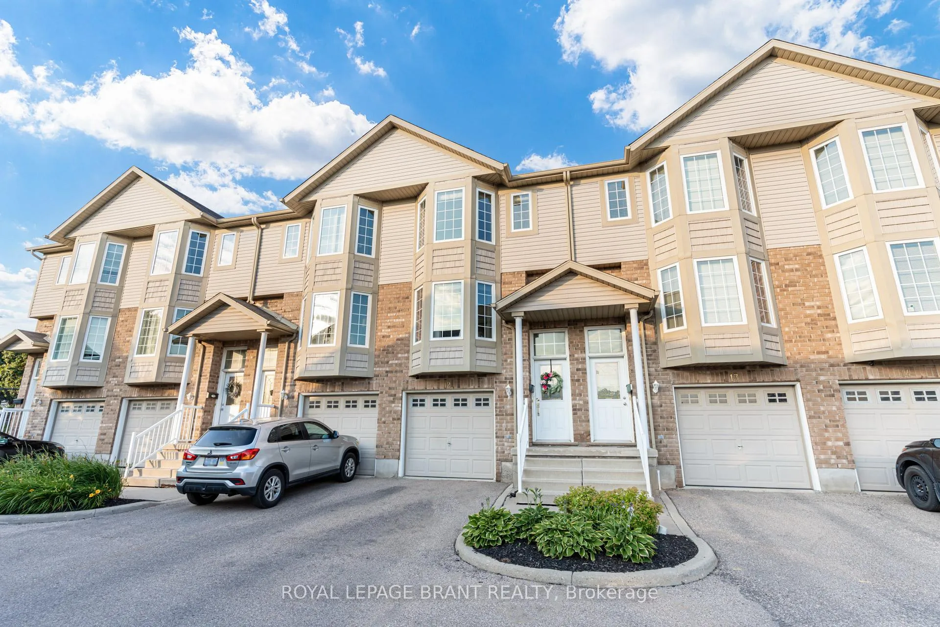 Photo 2 of Unit 12, 975 Strasburg Road, Kitchener — HOMEH