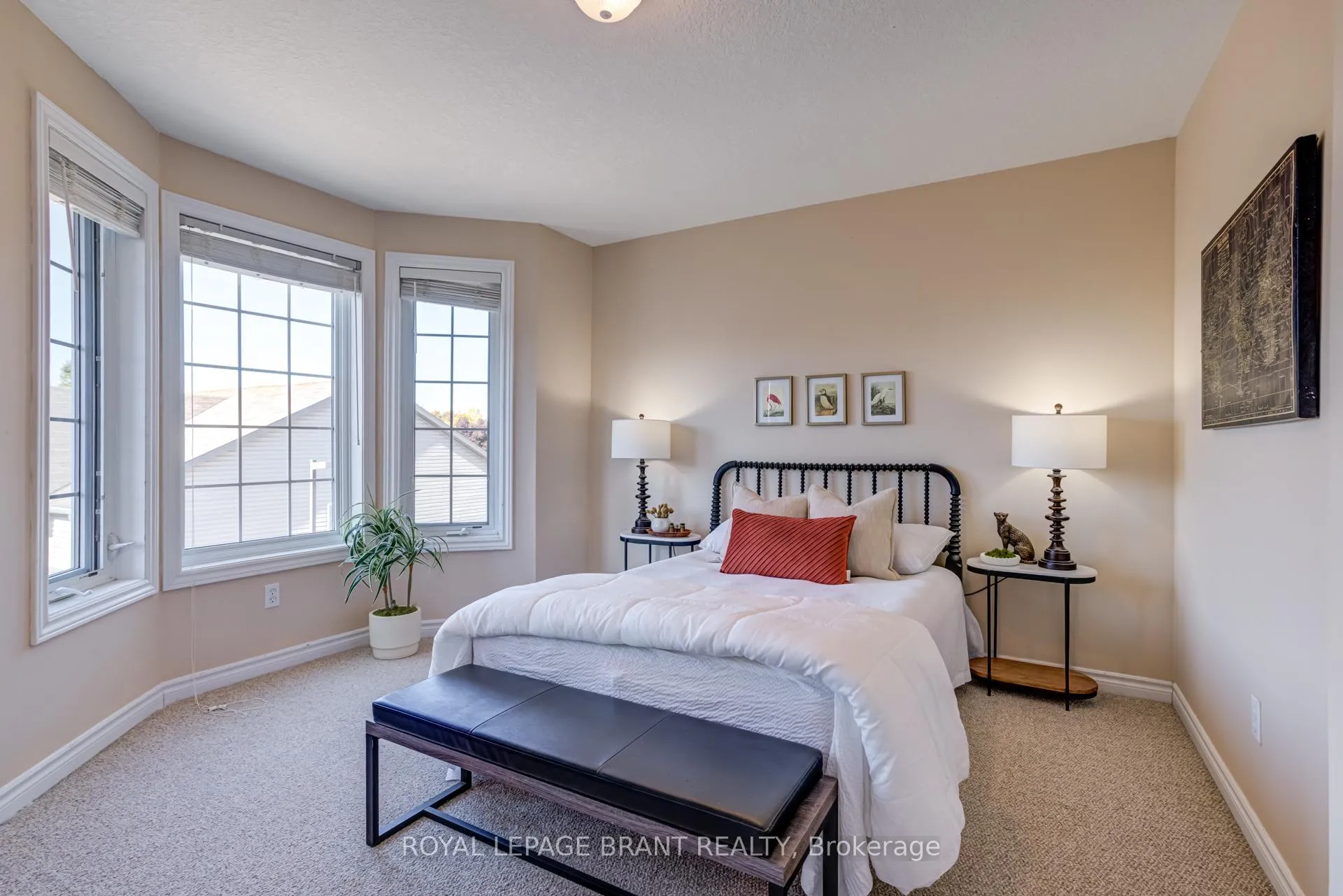 Photo 12 of Unit 12, 975 Strasburg Road, Kitchener — HOMEH