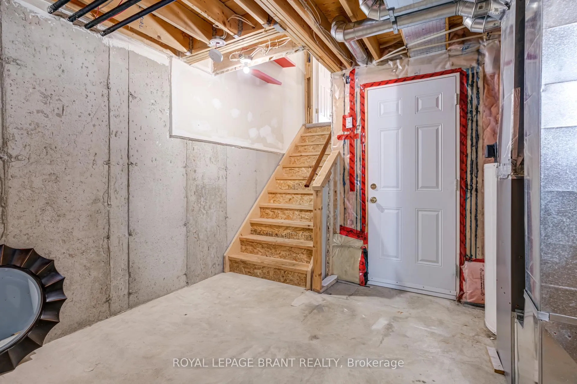 Photo 14 of Unit 12, 975 Strasburg Road, Kitchener — HOMEH