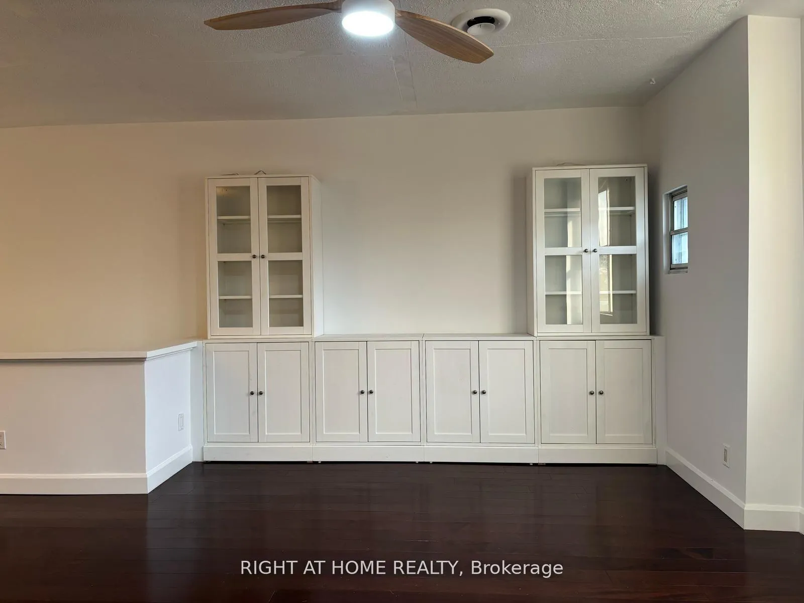 Photo 3 of Unit A, 3152 Dundas Street, Toronto, Junction Area — HOMEH