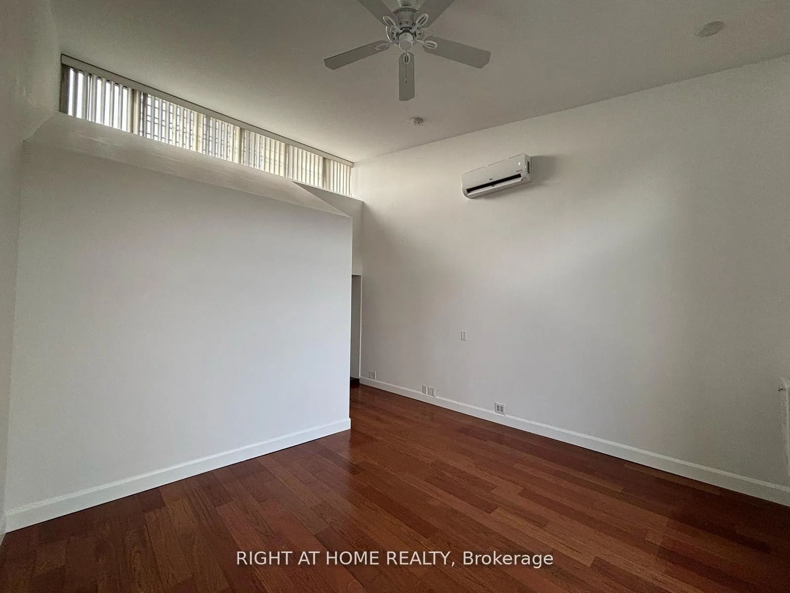 Photo 12 of Unit A, 3152 Dundas Street, Toronto, Junction Area — HOMEH