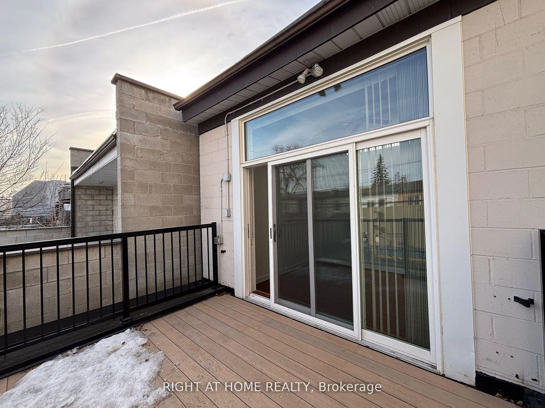 Photo 15 of Unit A, 3152 Dundas Street, Toronto, Junction Area — HOMEH