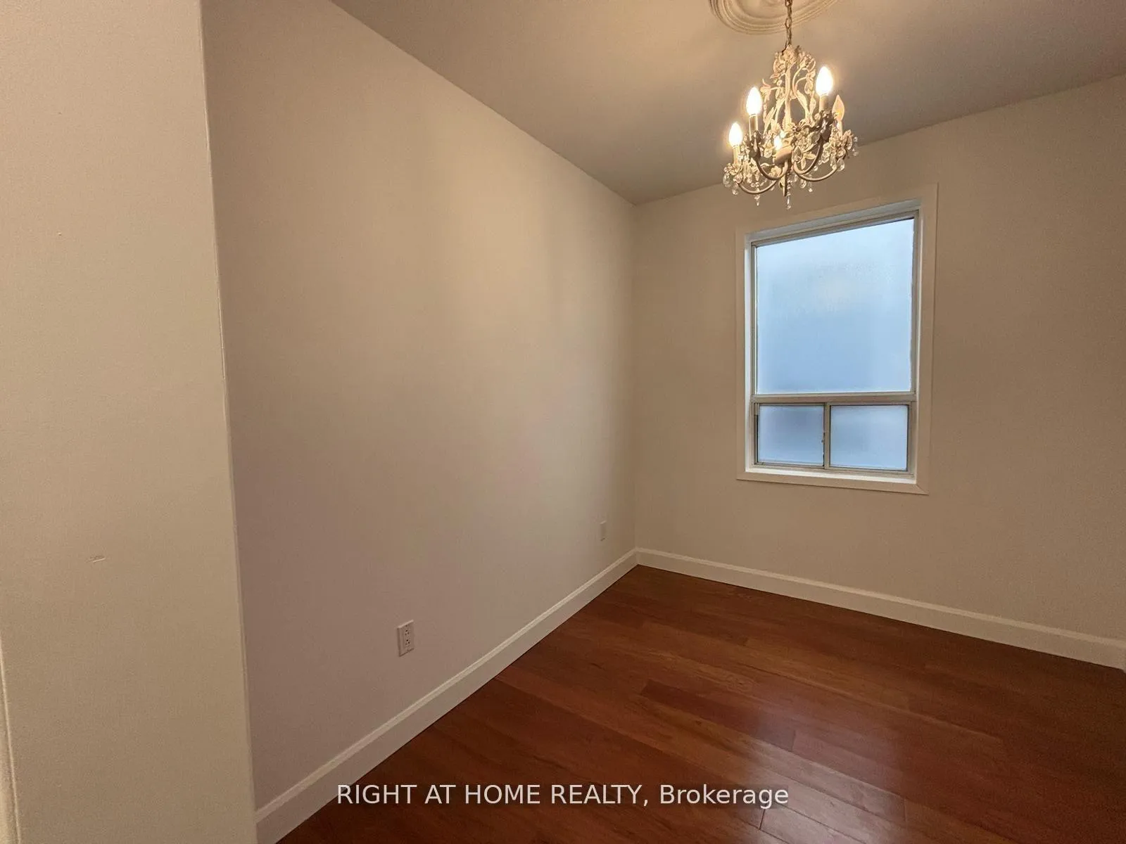 Photo 18 of Unit A, 3152 Dundas Street, Toronto, Junction Area — HOMEH